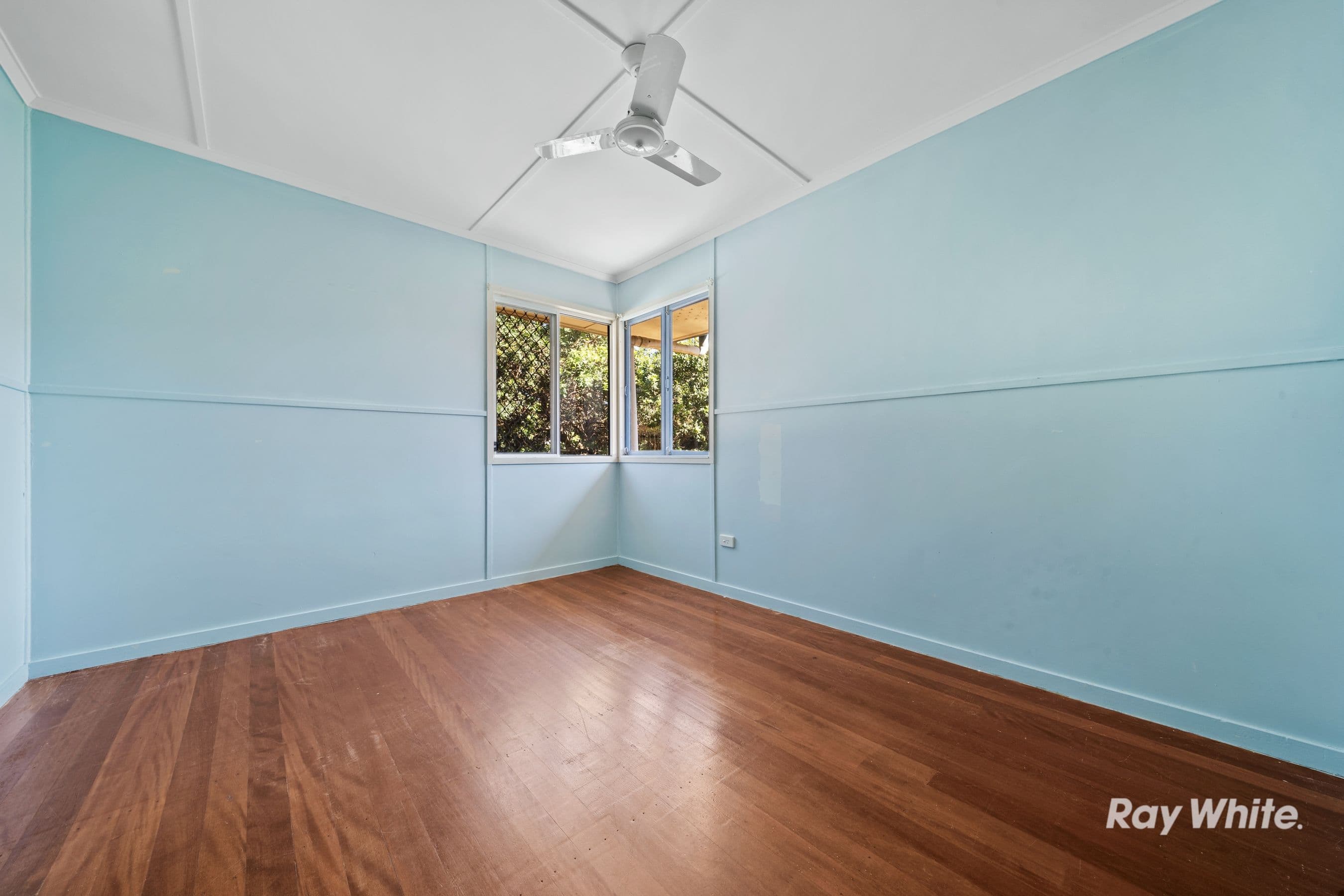4 Skyline Drive, Kingston QLD 4114, Kingston - Thumbnail 8