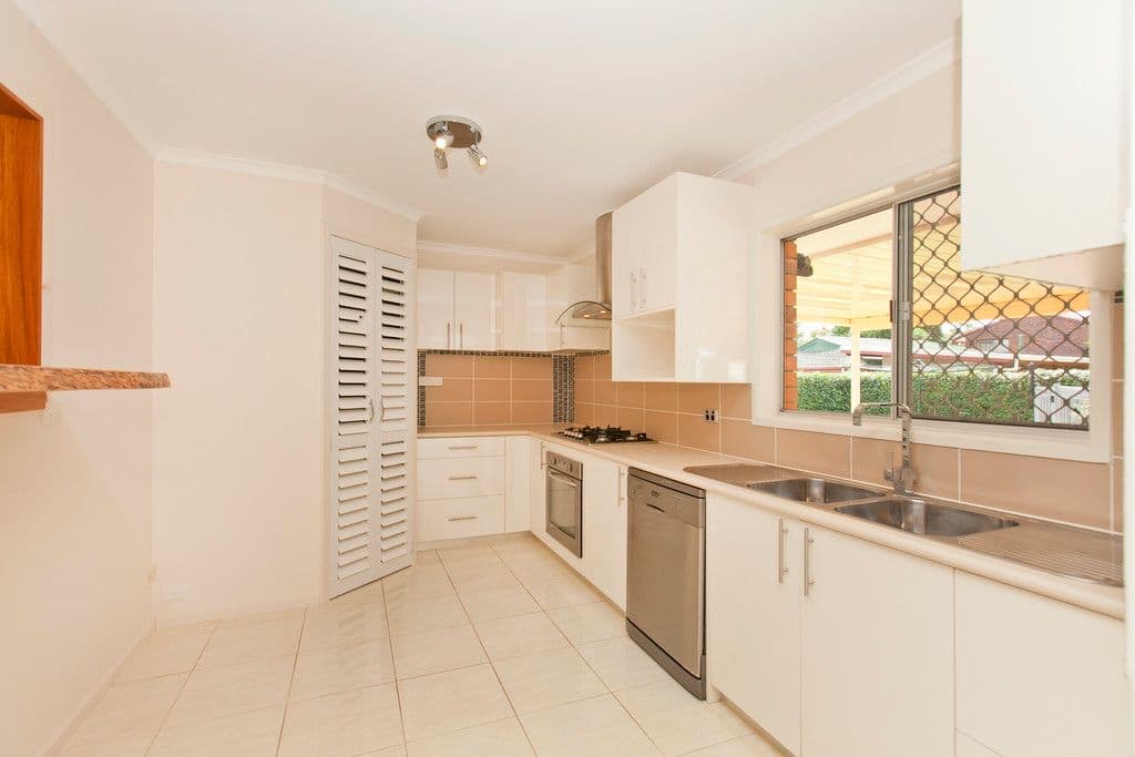 4 Fullerton Street, BIRKDALE QLD 4159, Birkdale - Thumbnail 4