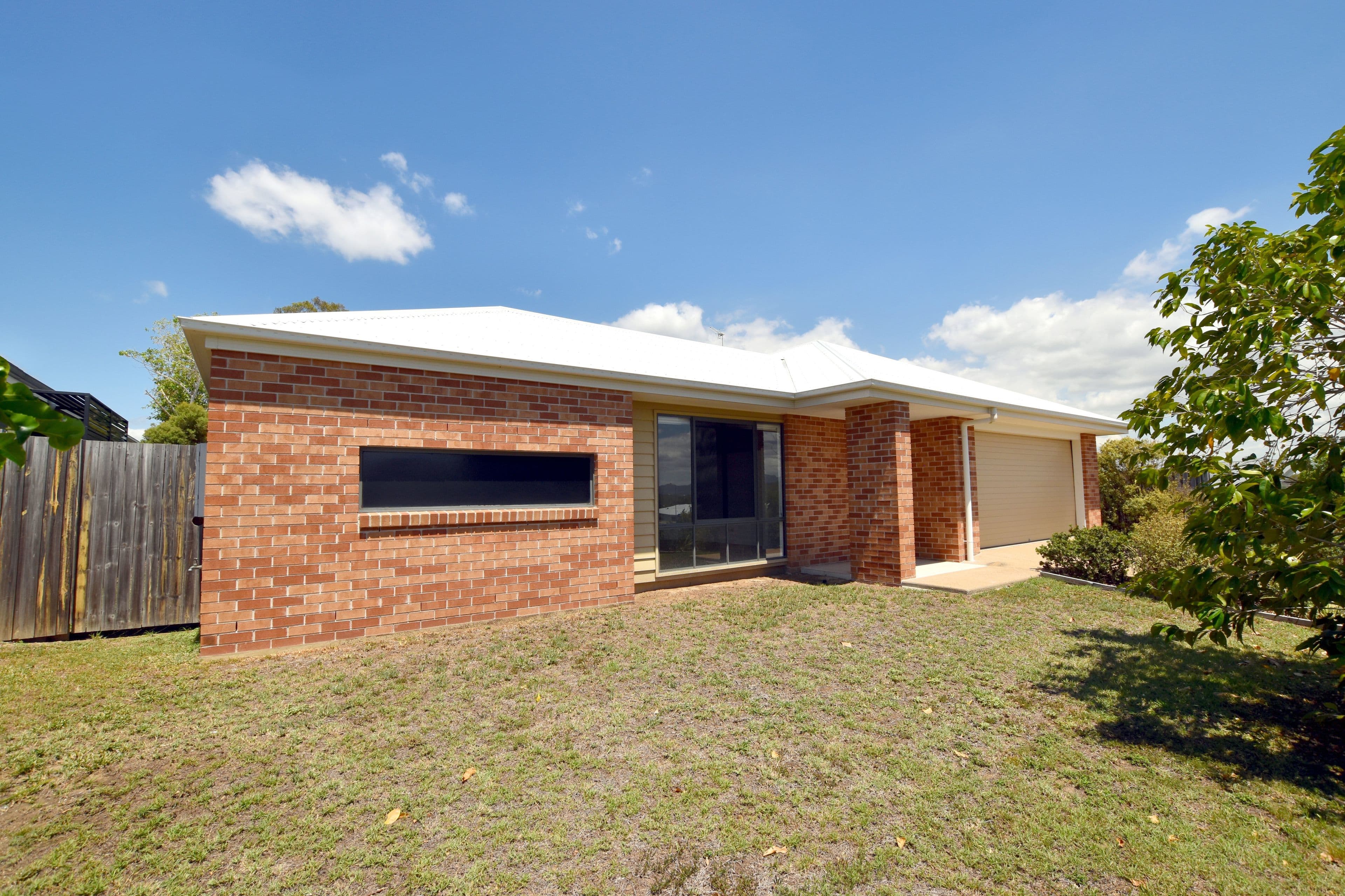 151 Emmadale Drive, New Auckland QLD 4680, New Auckland - Thumbnail 2