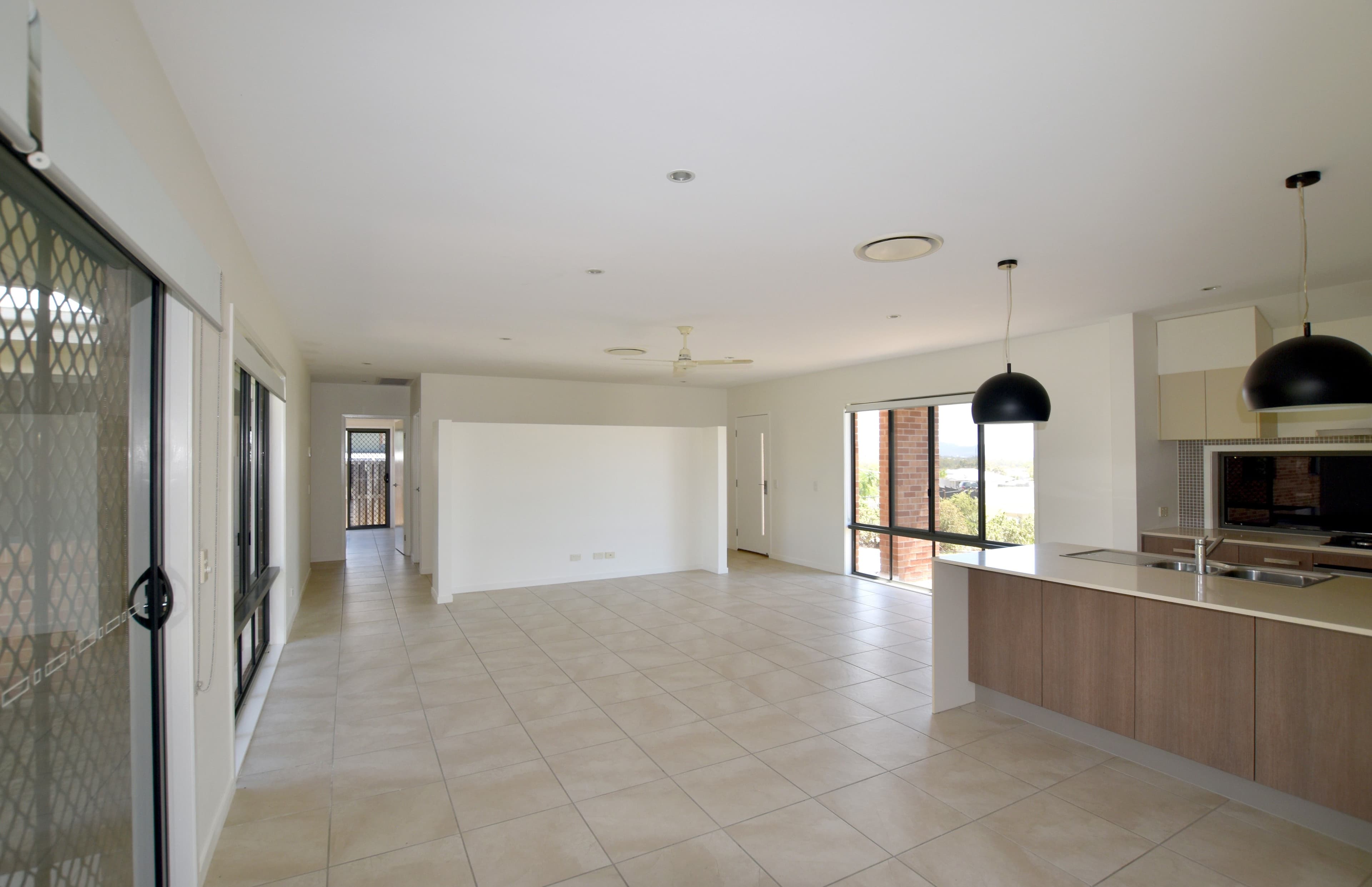 151 Emmadale Drive, New Auckland QLD 4680, New Auckland - Thumbnail 4