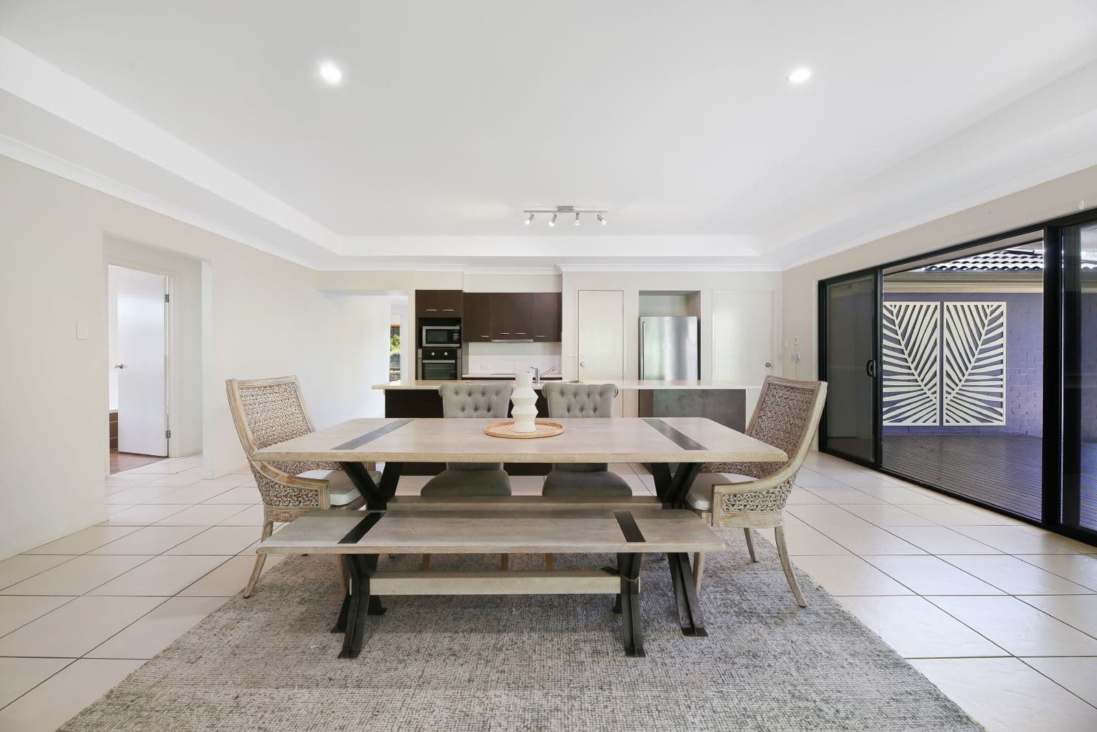 14 Roberts Drive, Maudsland QLD 4210, Maudsland - Thumbnail 6