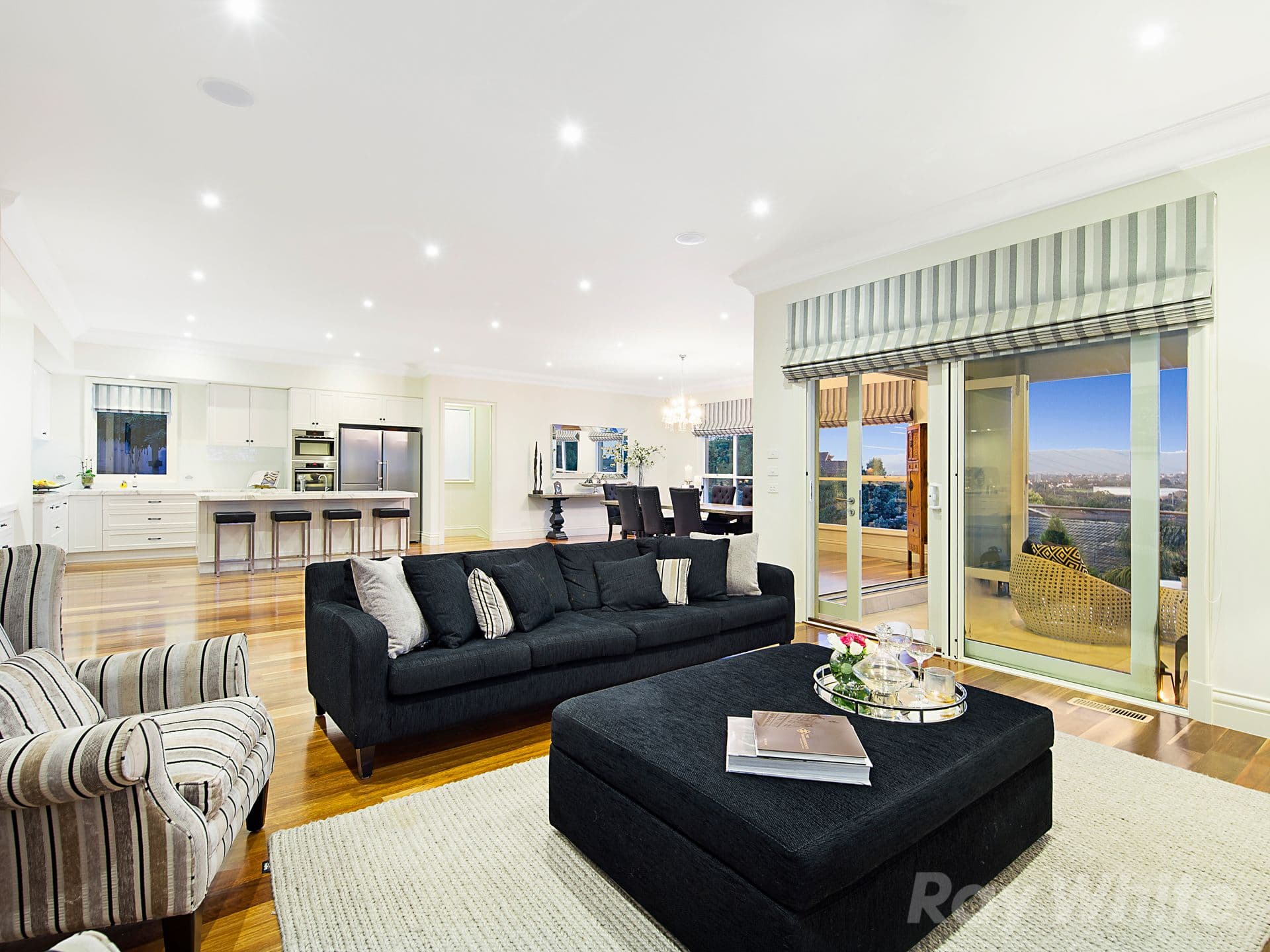10 Adela Court, Mulgrave VIC 3170, Mulgrave - Thumbnail 3