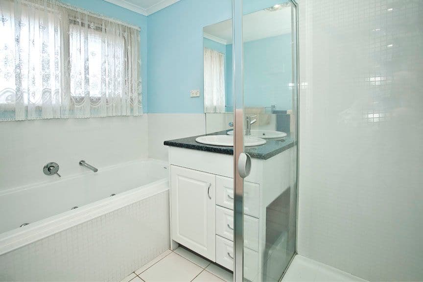 5 Timothy Court, HALLAM VIC 3803, Hallam - Thumbnail 4