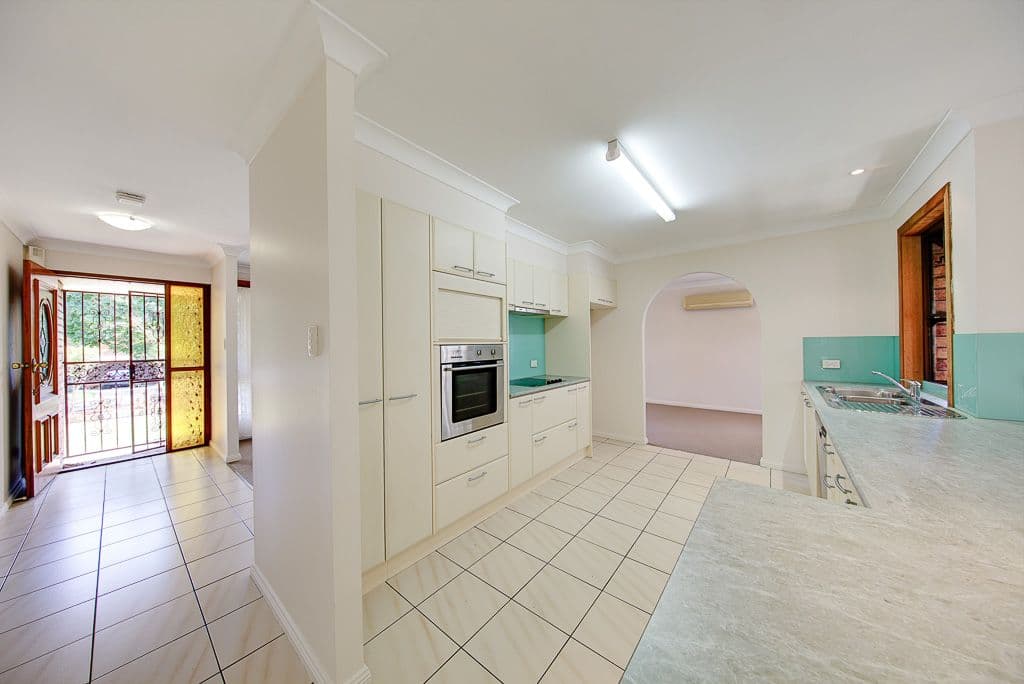 25 Ustinov Crescent, McDowall QLD 4053, McDowall - Thumbnail 3