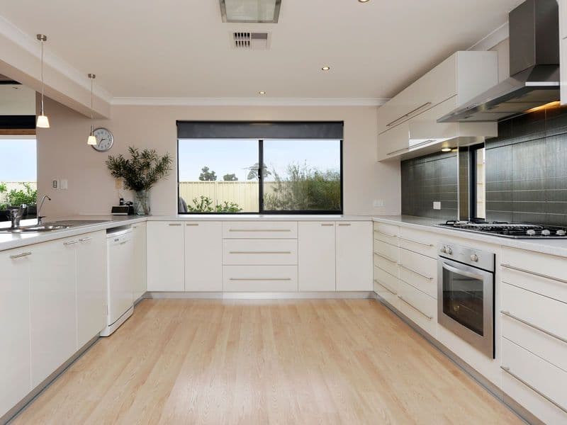 37 Kendall Boulevard, BALDIVIS WA 6171, Baldivis - Thumbnail 2