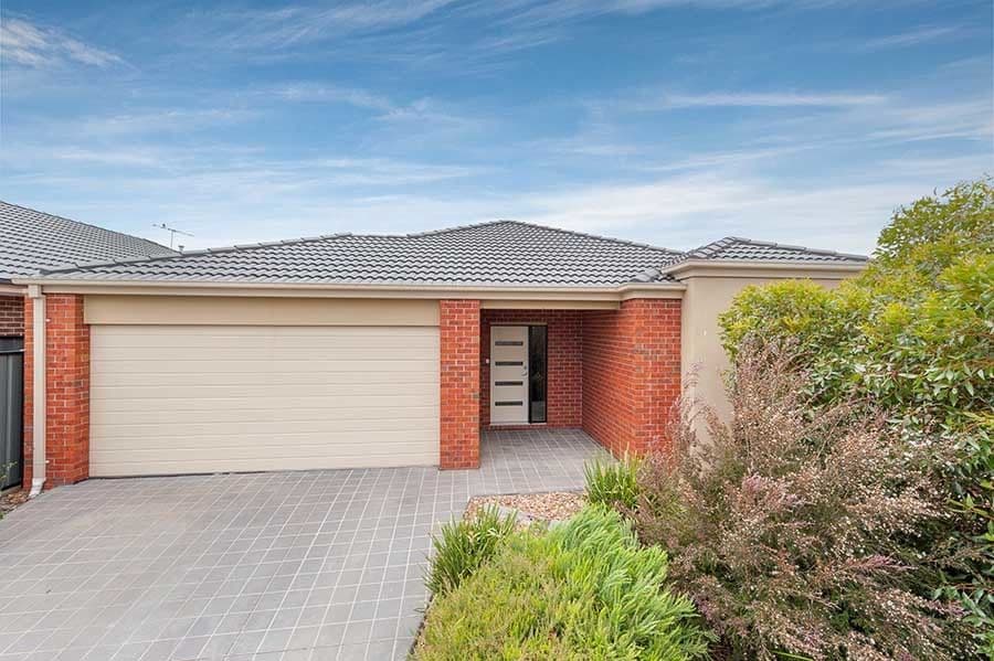 110 Huntington Drive, Craigieburn VIC 3064, Craigieburn - Image 1