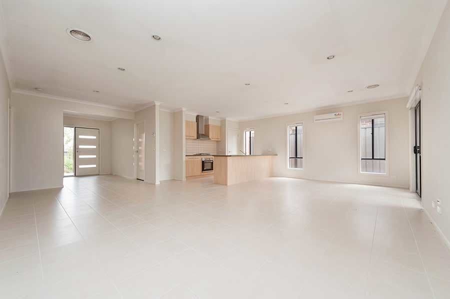 110 Huntington Drive, Craigieburn VIC 3064, Craigieburn - Thumbnail 3