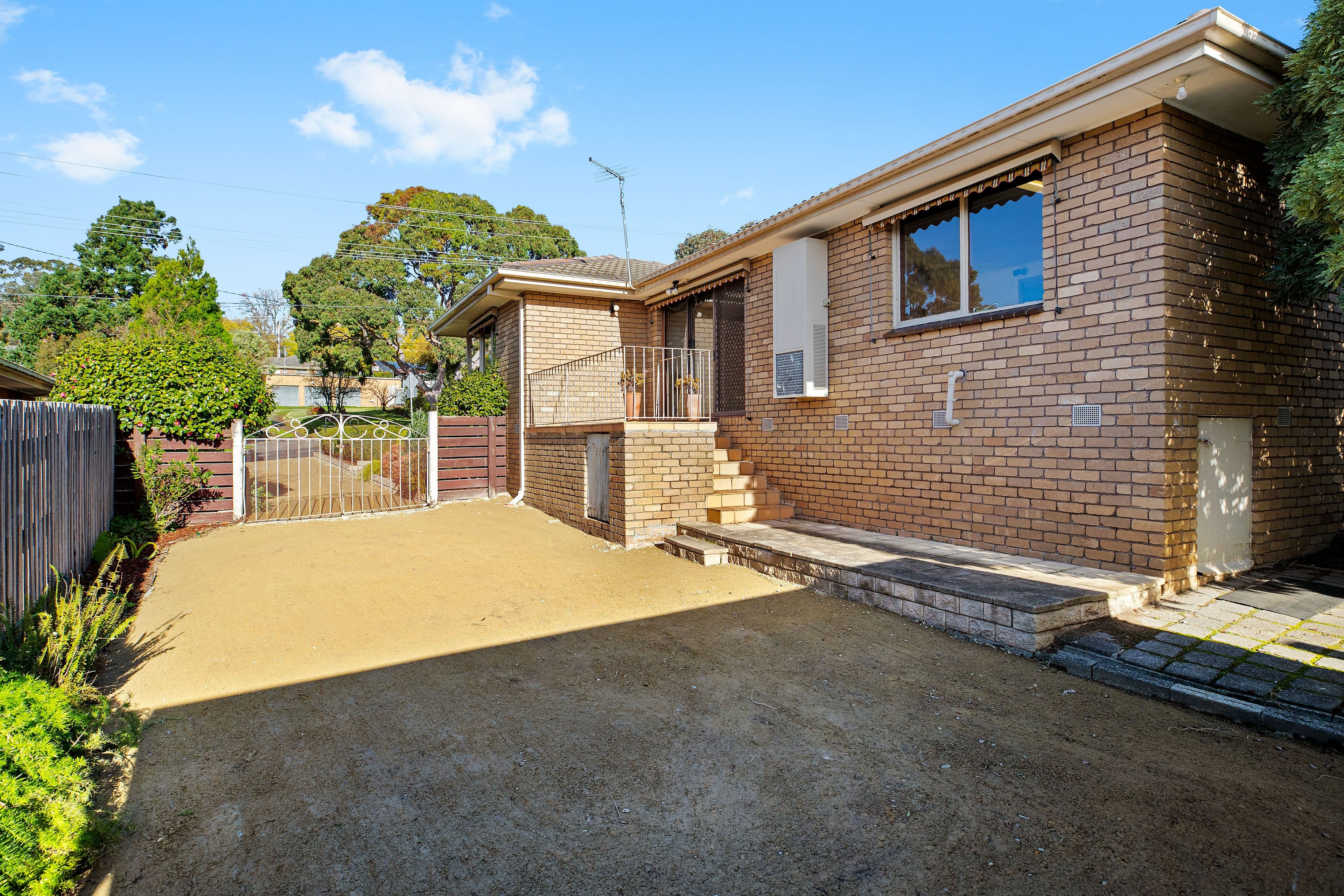 24 Parkview Drive, Ferntree Gully VIC 3156, Ferntree Gully - Thumbnail 3