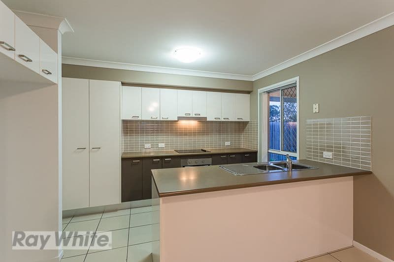 8 Lizard Place, Redland Bay QLD 4165, Redland Bay - Thumbnail 2