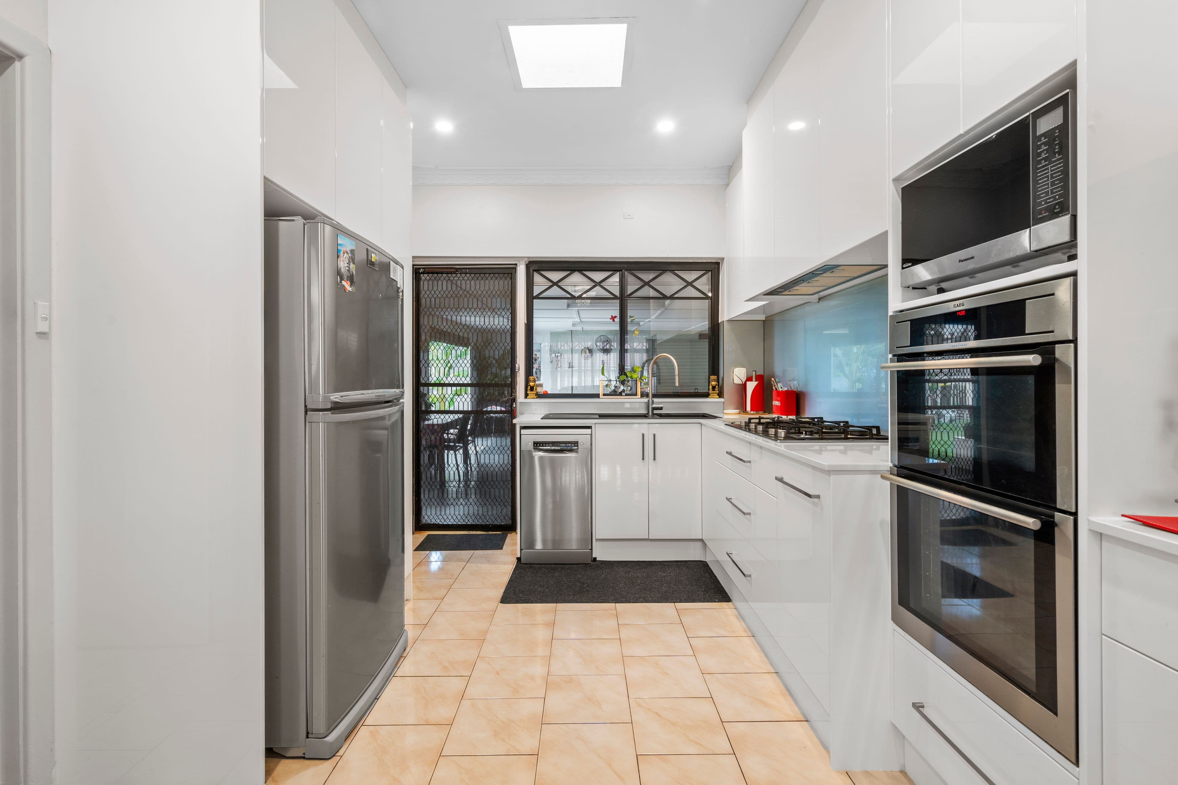 6 Barkuna Avenue, Mitchell Park SA 5043, Mitchell Park - Thumbnail 4