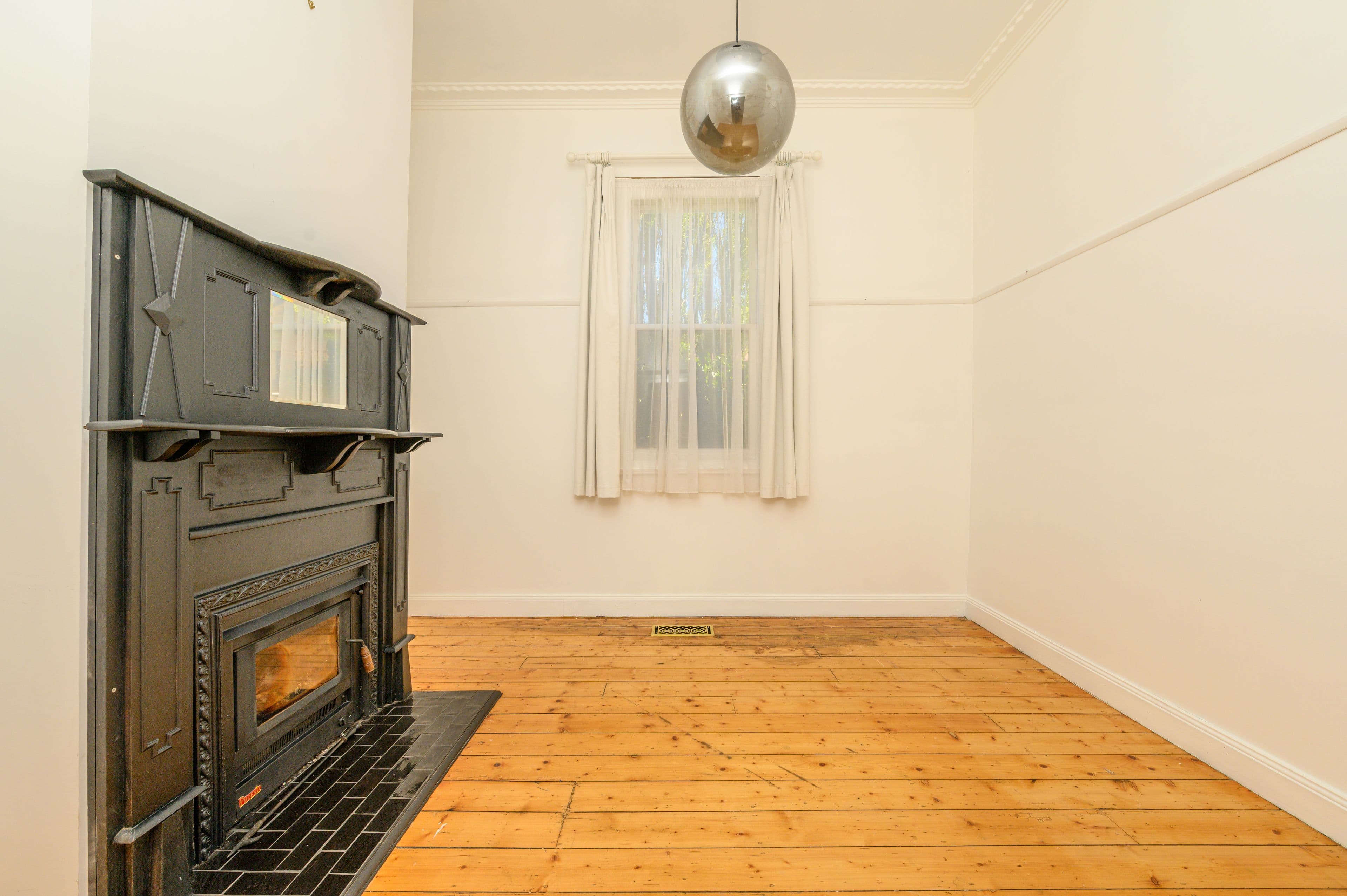 121 Eureka Street, Ballarat East VIC 3350, Ballarat East - Thumbnail 3