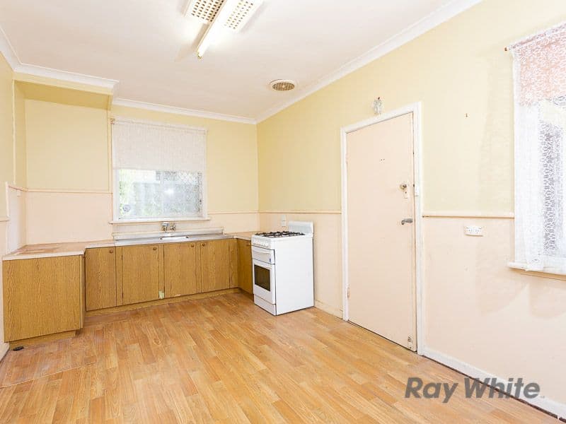 44 Butler Street, WILLAGEE WA 6156, Willagee - Thumbnail 2