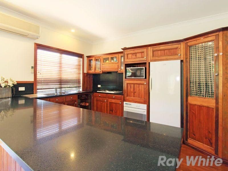 3 Redford Crescent, MCDOWALL QLD 4053, McDowall - Thumbnail 3