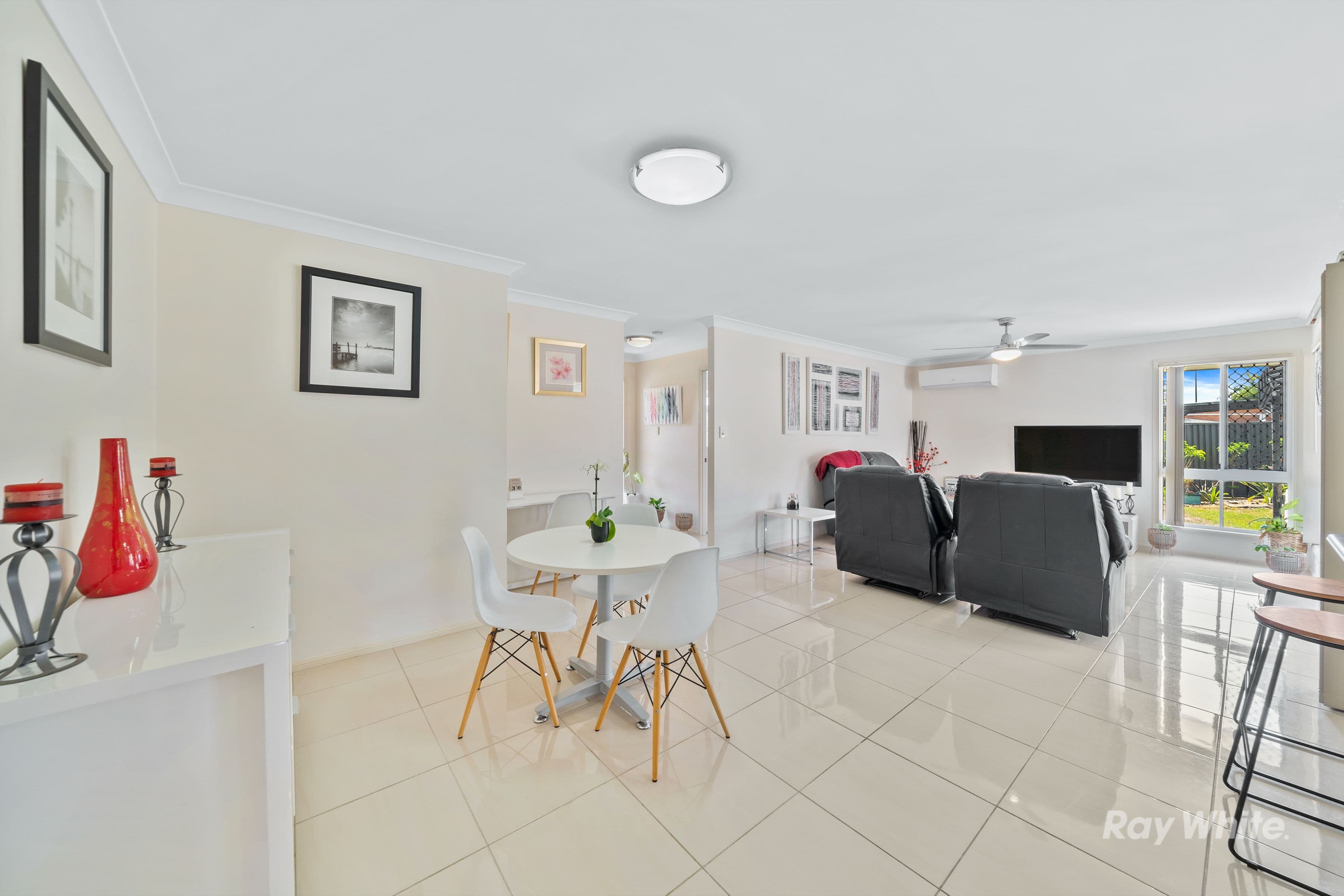 20 Fromelles Court, Regents Park QLD 4118, Regents Park - Thumbnail 4