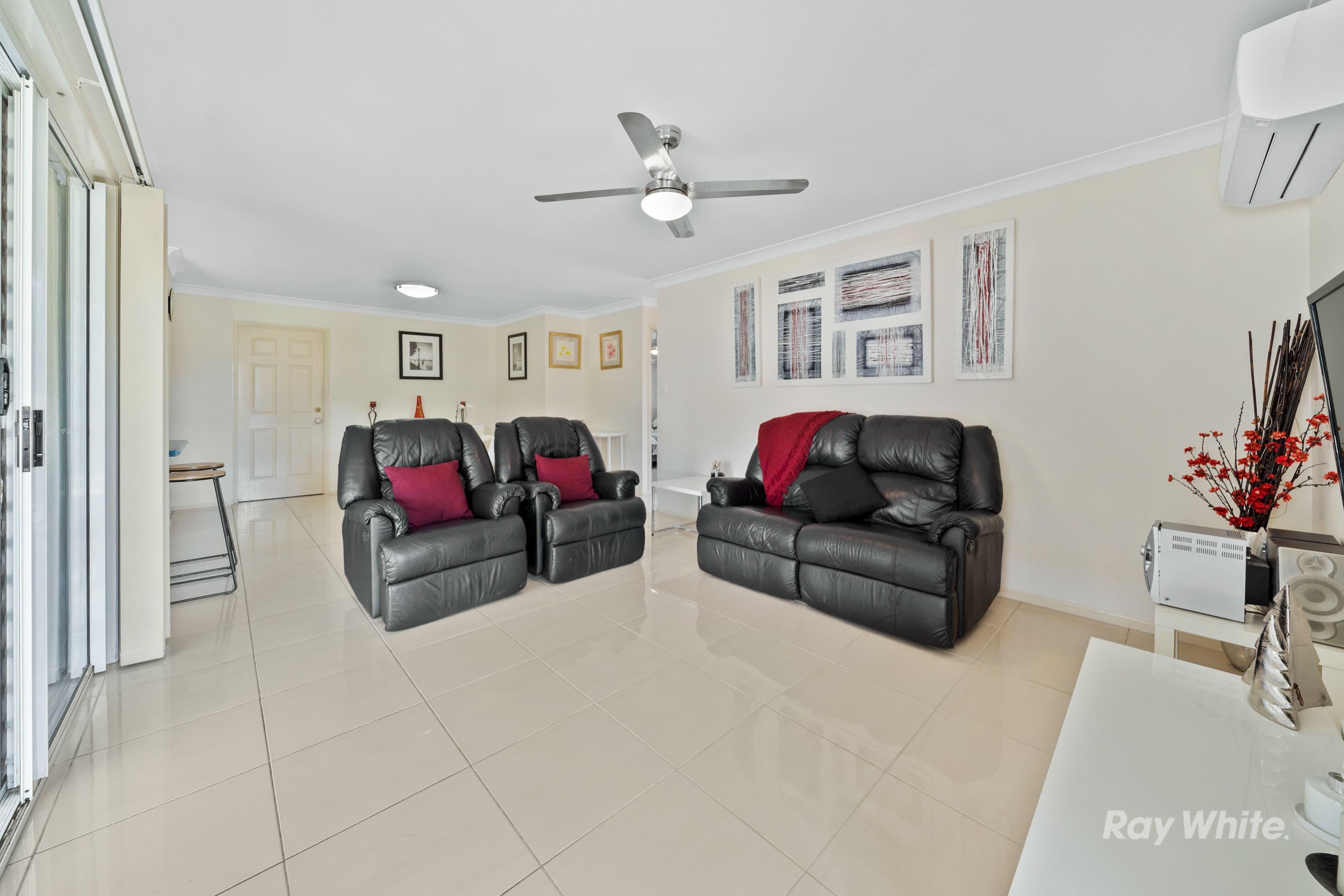 20 Fromelles Court, Regents Park QLD 4118, Regents Park - Thumbnail 5