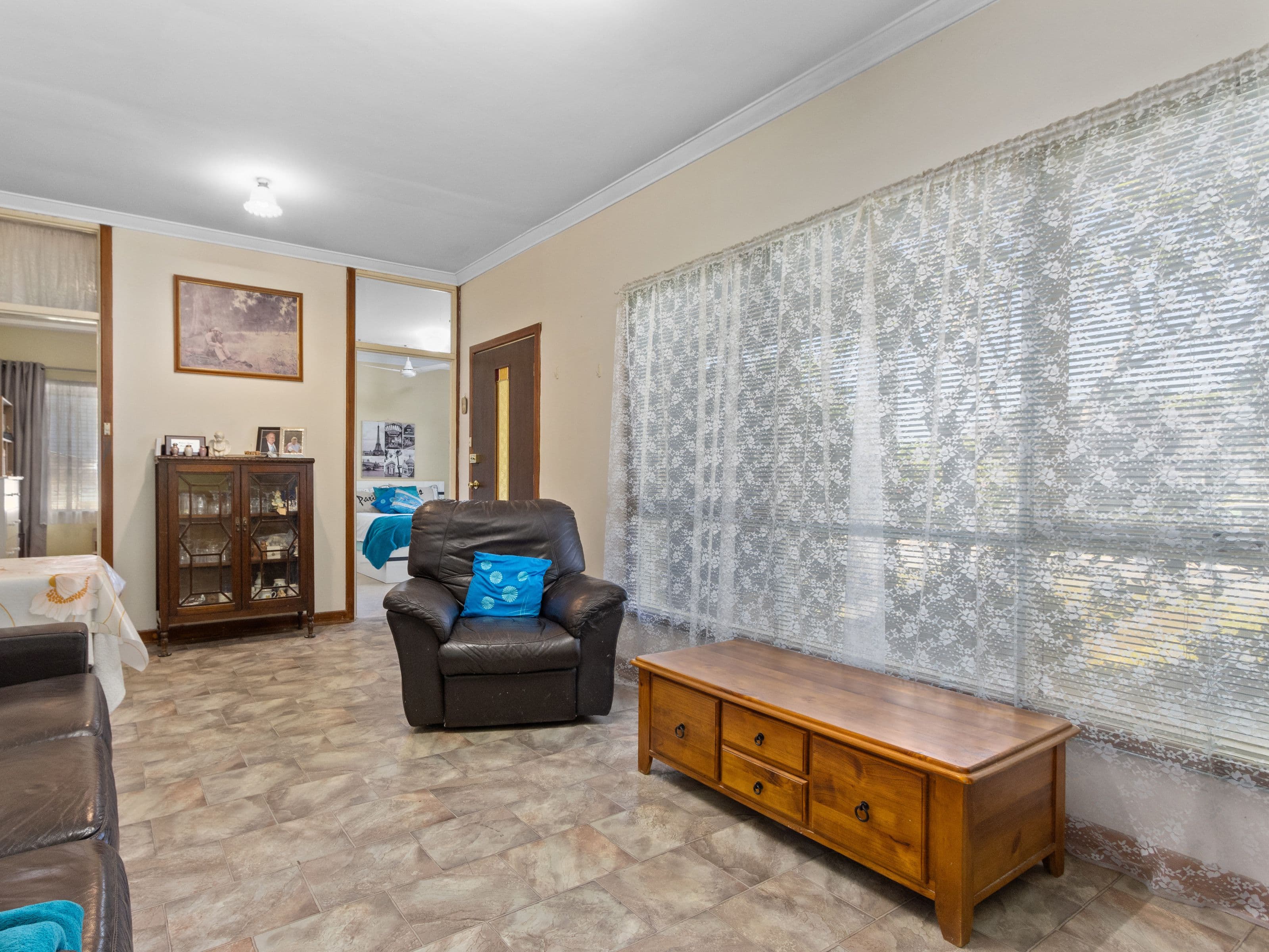 14 Dixon Avenue, Kewdale WA 6105, Kewdale - Thumbnail 5