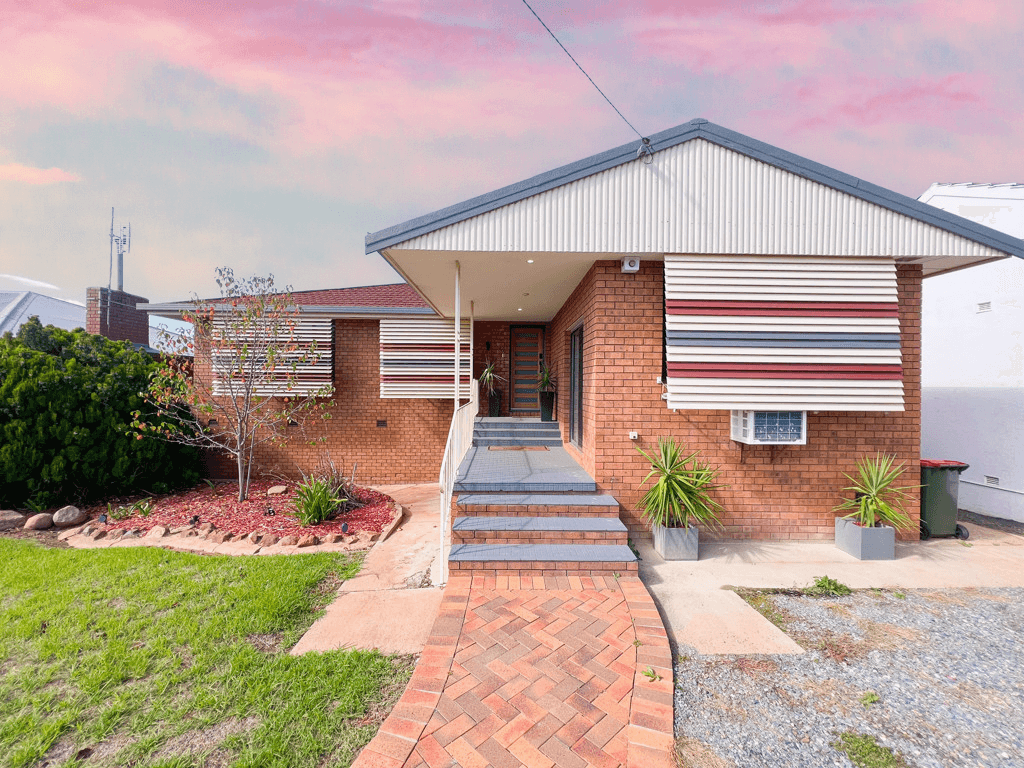 9 Middleton Street, Parkes NSW 2870, Parkes - Image 1
