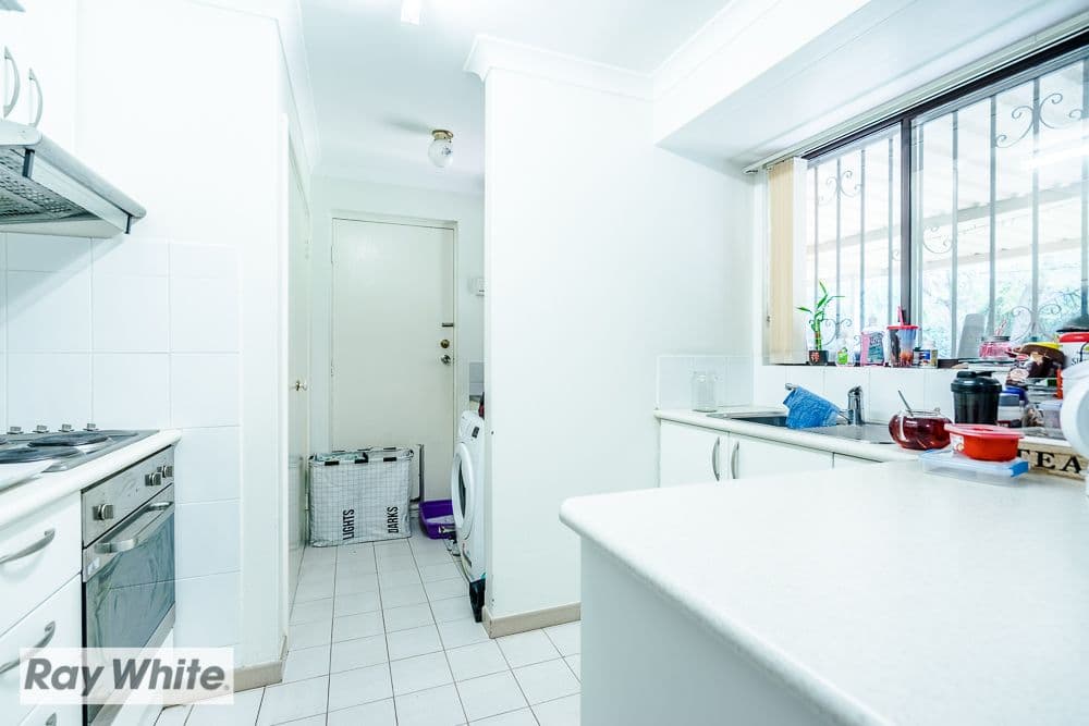 21 Horton Crescent, Marangaroo WA 6064, Marangaroo - Thumbnail 5