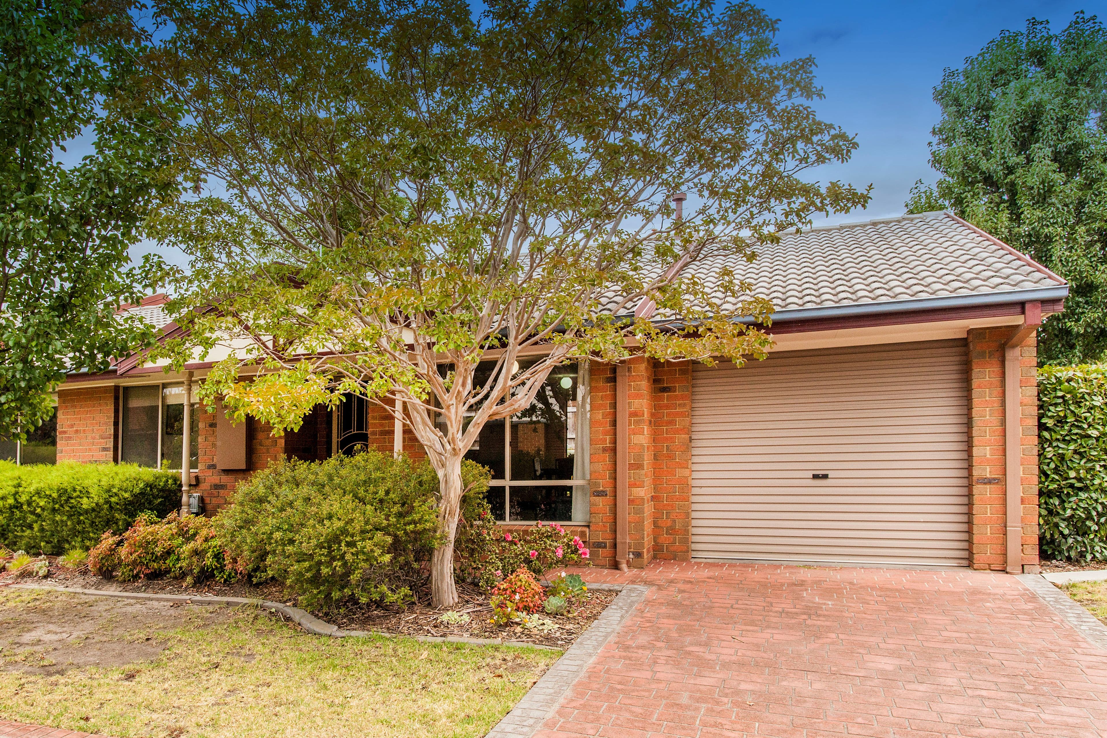 24 Sandon Circuit, Forest Hill VIC 3131, Forest Hill - Image 1