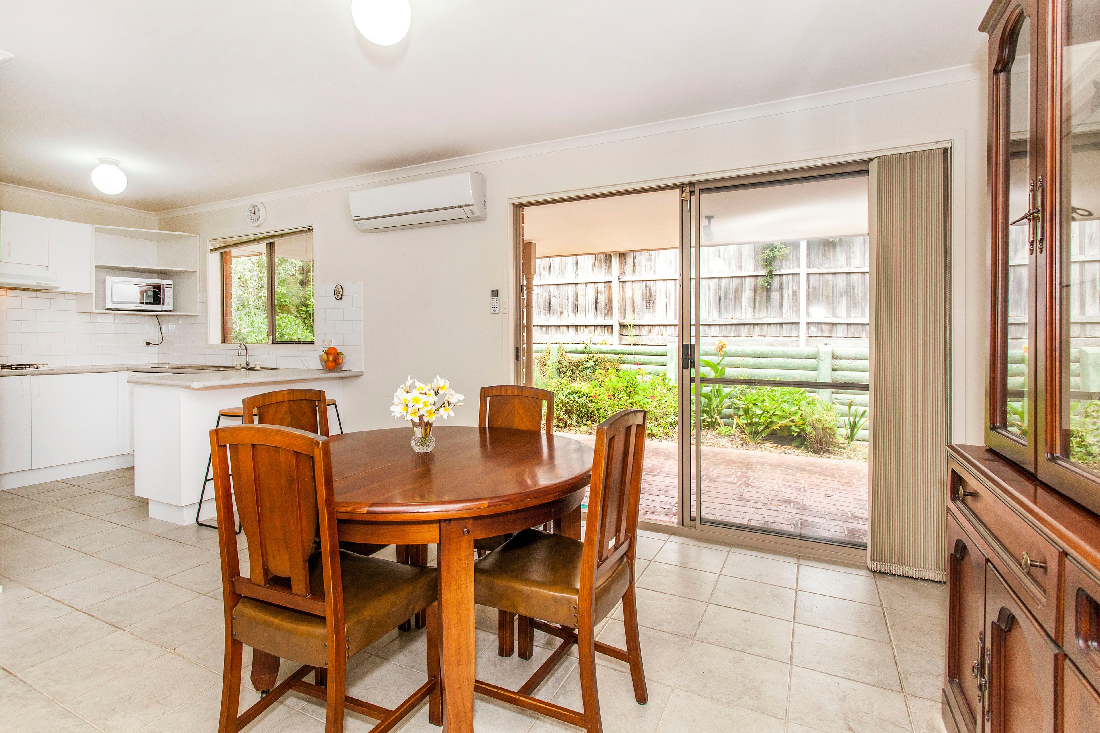24 Sandon Circuit, Forest Hill VIC 3131, Forest Hill - Thumbnail 3