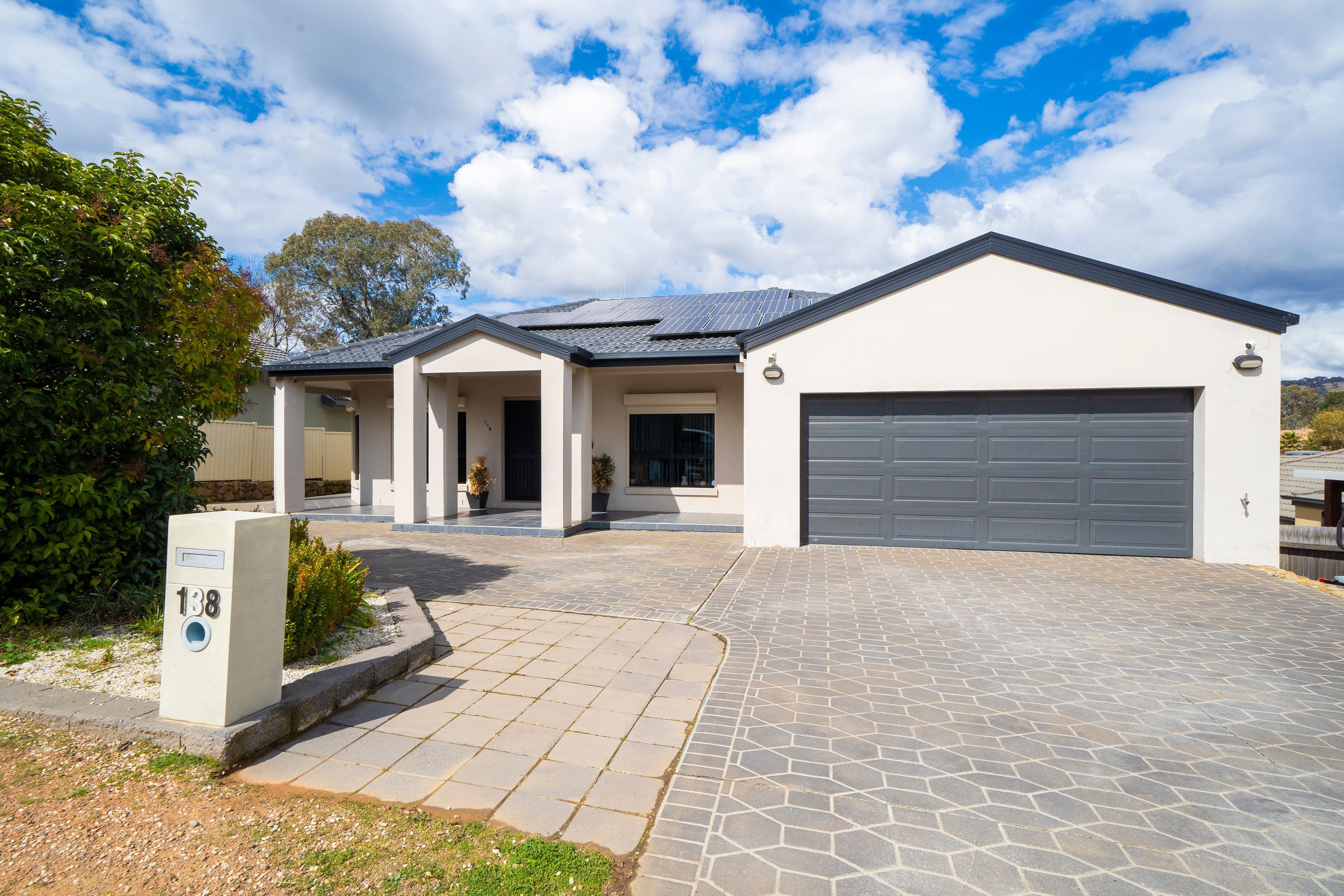 138 Halloran Drive, Jerrabomberra NSW 2619, Jerrabomberra - Thumbnail 2
