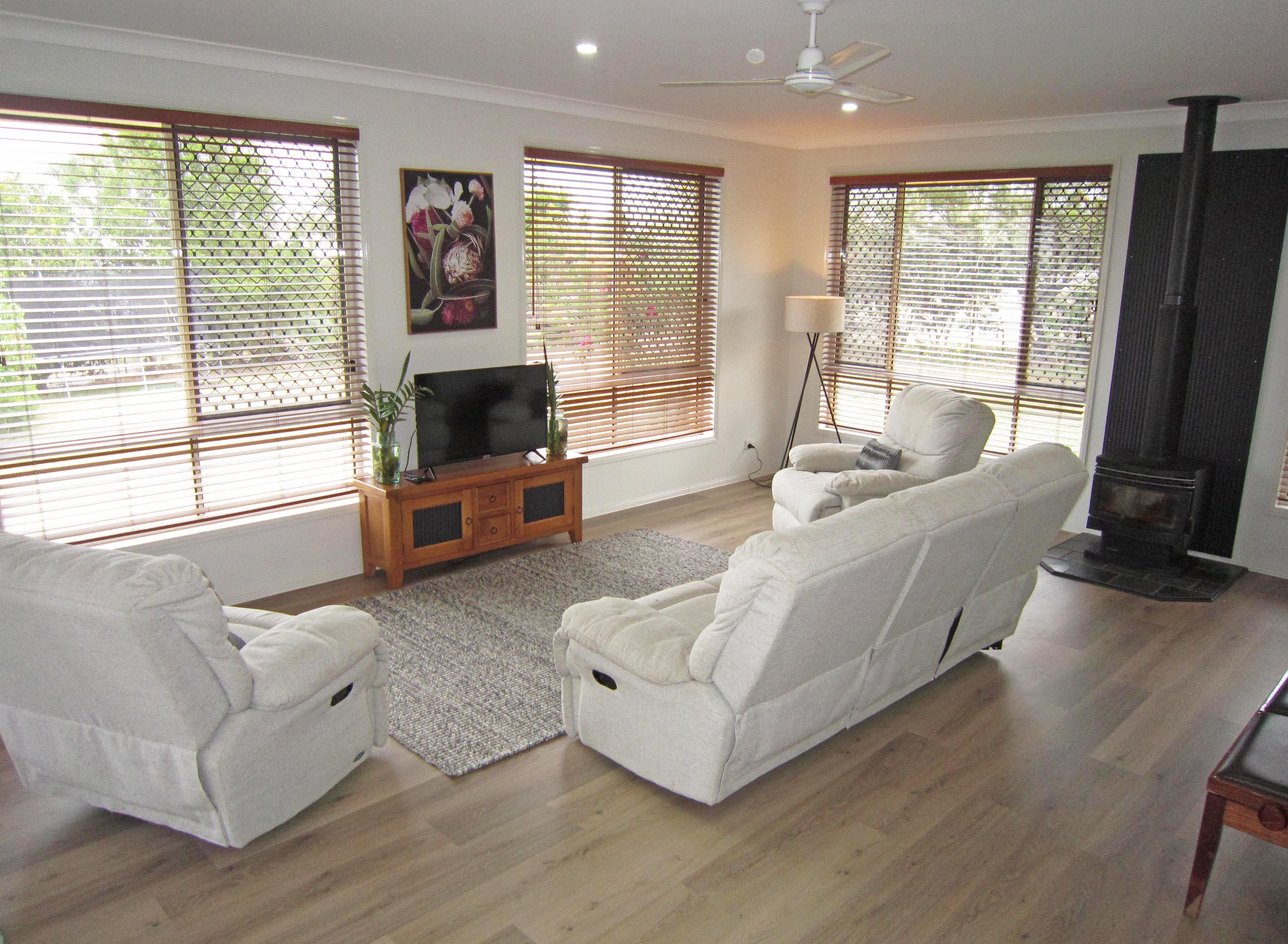 54 Belmore St, Burwood, Burwood - Thumbnail 3