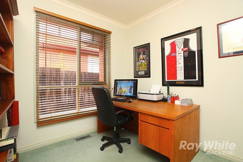 9 Fricker Avenue, GREENSBOROUGH VIC 3088, Greensborough - Thumbnail 6