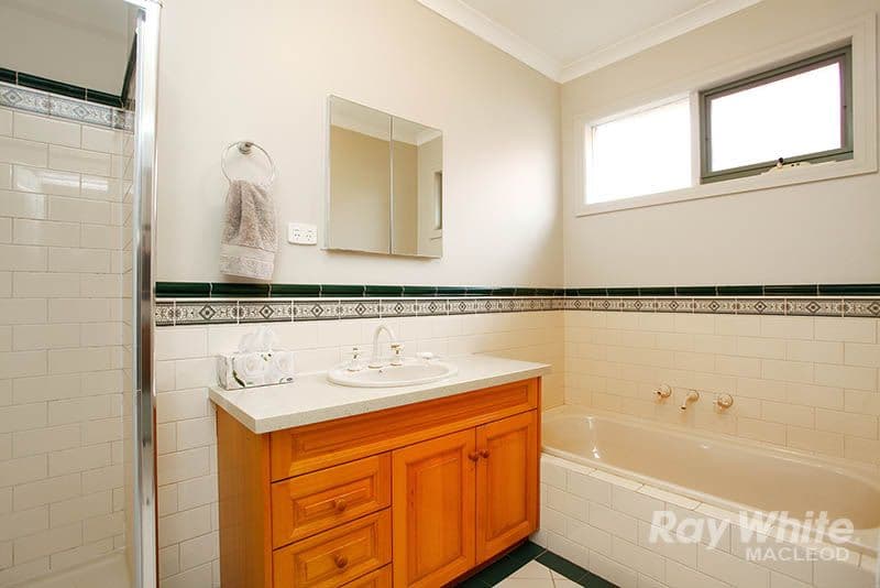 9 Fricker Avenue, GREENSBOROUGH VIC 3088, Greensborough - Thumbnail 7