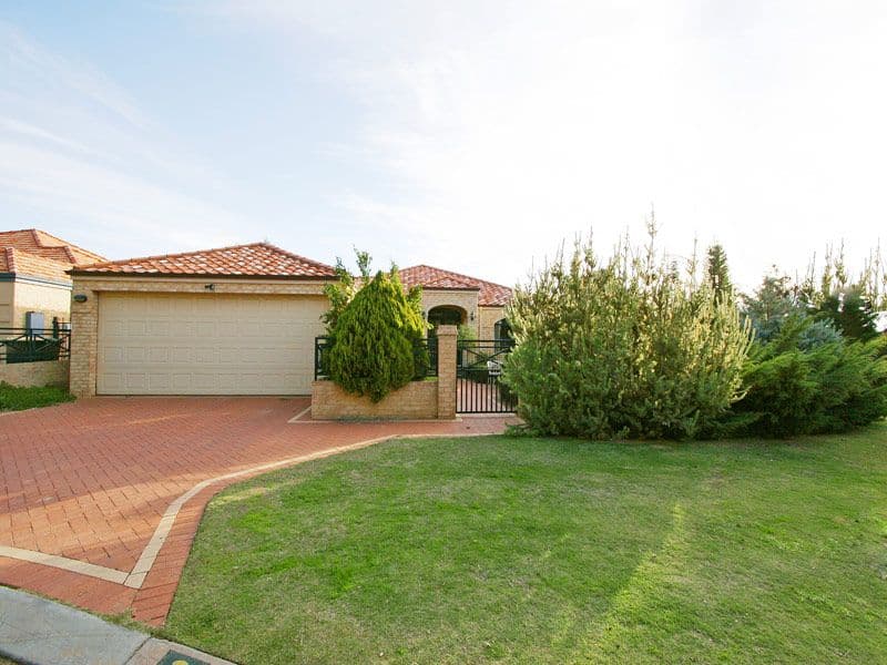 2 St Sebastien Chase, ILUKA WA 6028, Iluka - Image 1