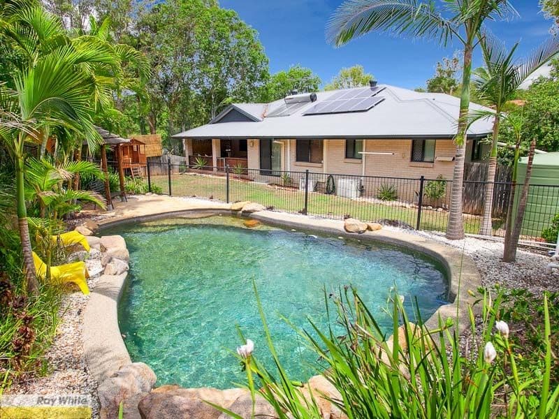 10 Bangalow Place, ALBANY CREEK QLD 4035, Albany Creek - Thumbnail 2
