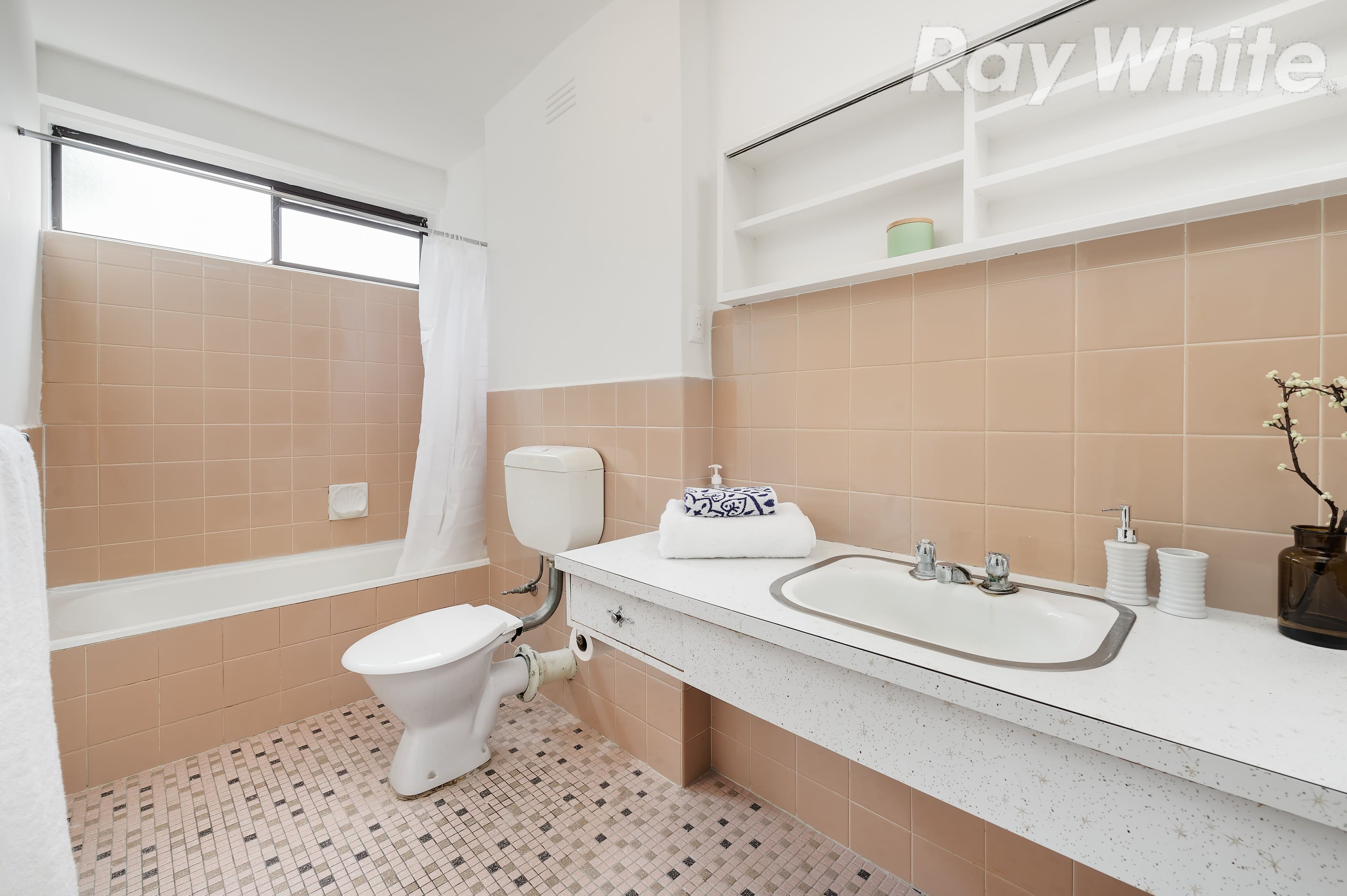 30 Robb Street, Reservoir VIC 3073, Reservoir - Thumbnail 8