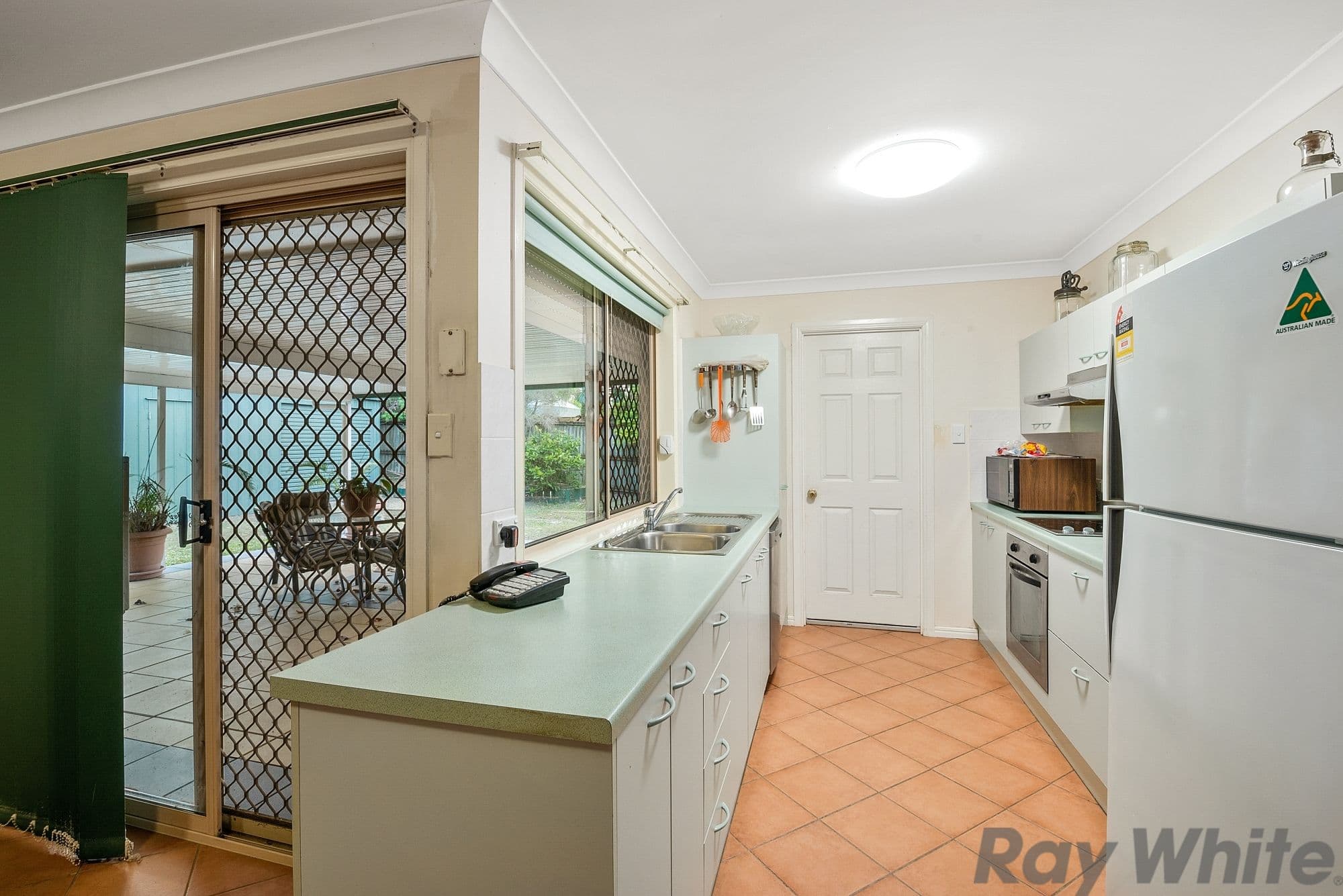 35 Fern Street, Deception Bay QLD 4508, Deception Bay - Thumbnail 4