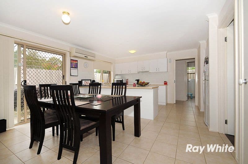 31A Maculata Drive, CRANBOURNE WEST VIC 3977, Cranbourne West - Thumbnail 3