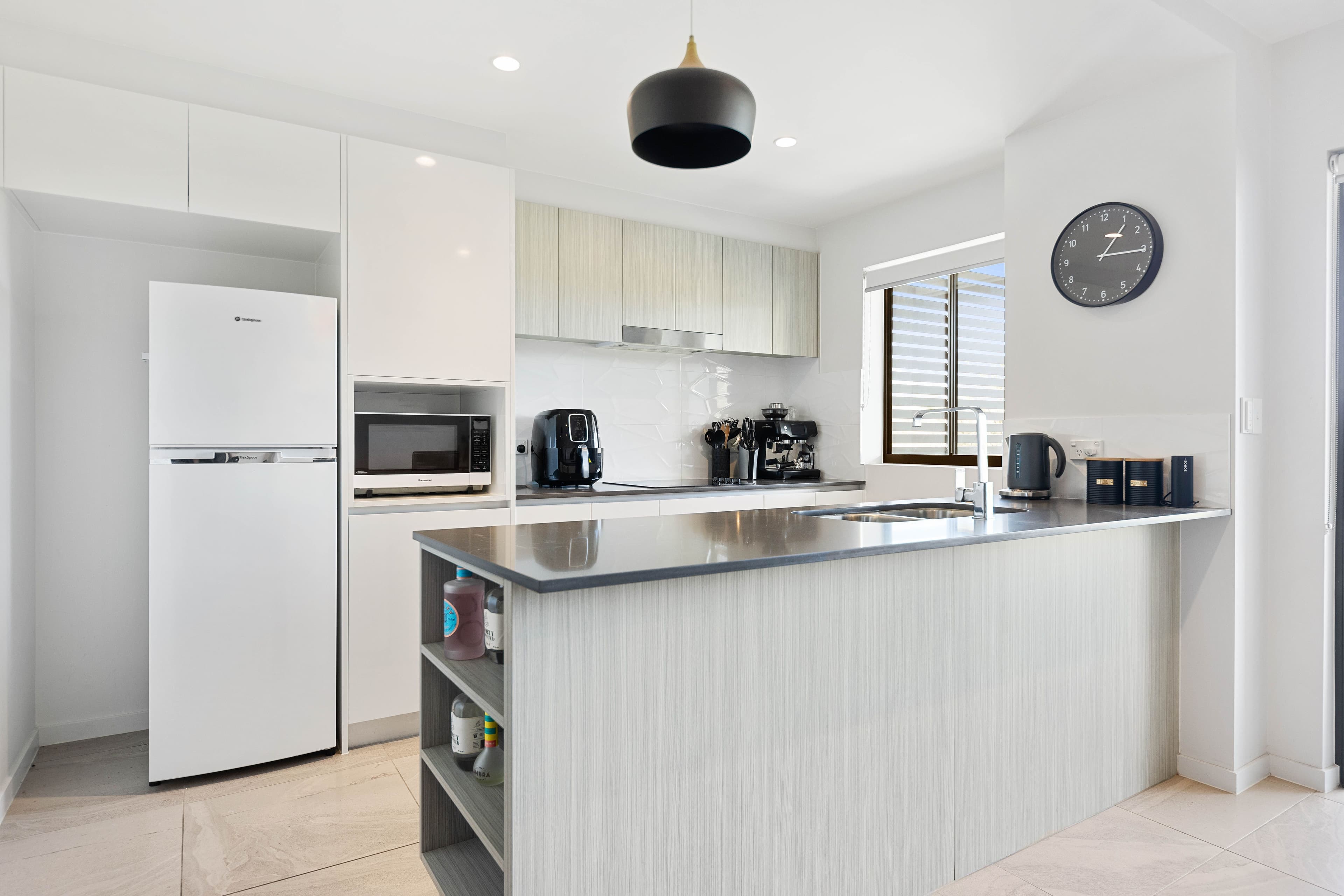 3 Osborne Road, Mitchelton QLD 4053, Mitchelton - Thumbnail 2