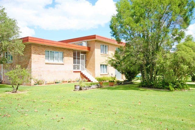 102 - 104 Dawson Highway, BILOELA QLD 4715, Biloela - Image 1
