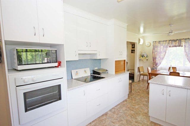 102 - 104 Dawson Highway, BILOELA QLD 4715, Biloela - Thumbnail 3