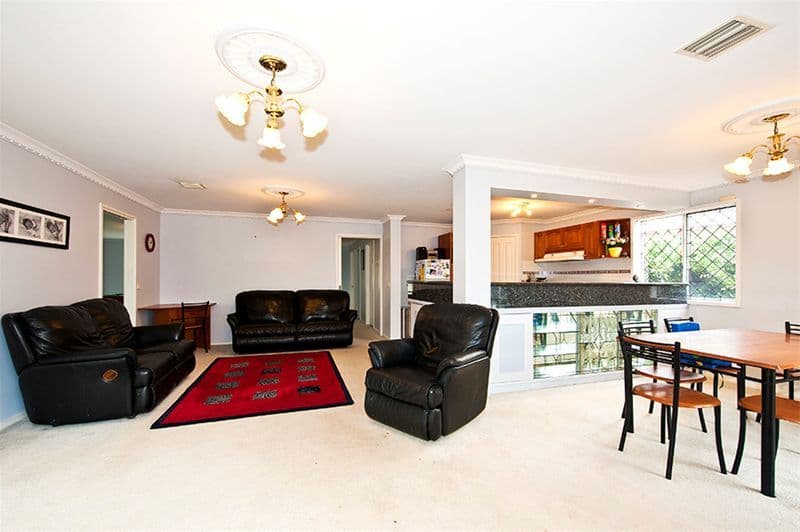 6 Sutton Close, HOPPERS CROSSING VIC 3029, Hoppers Crossing - Thumbnail 3