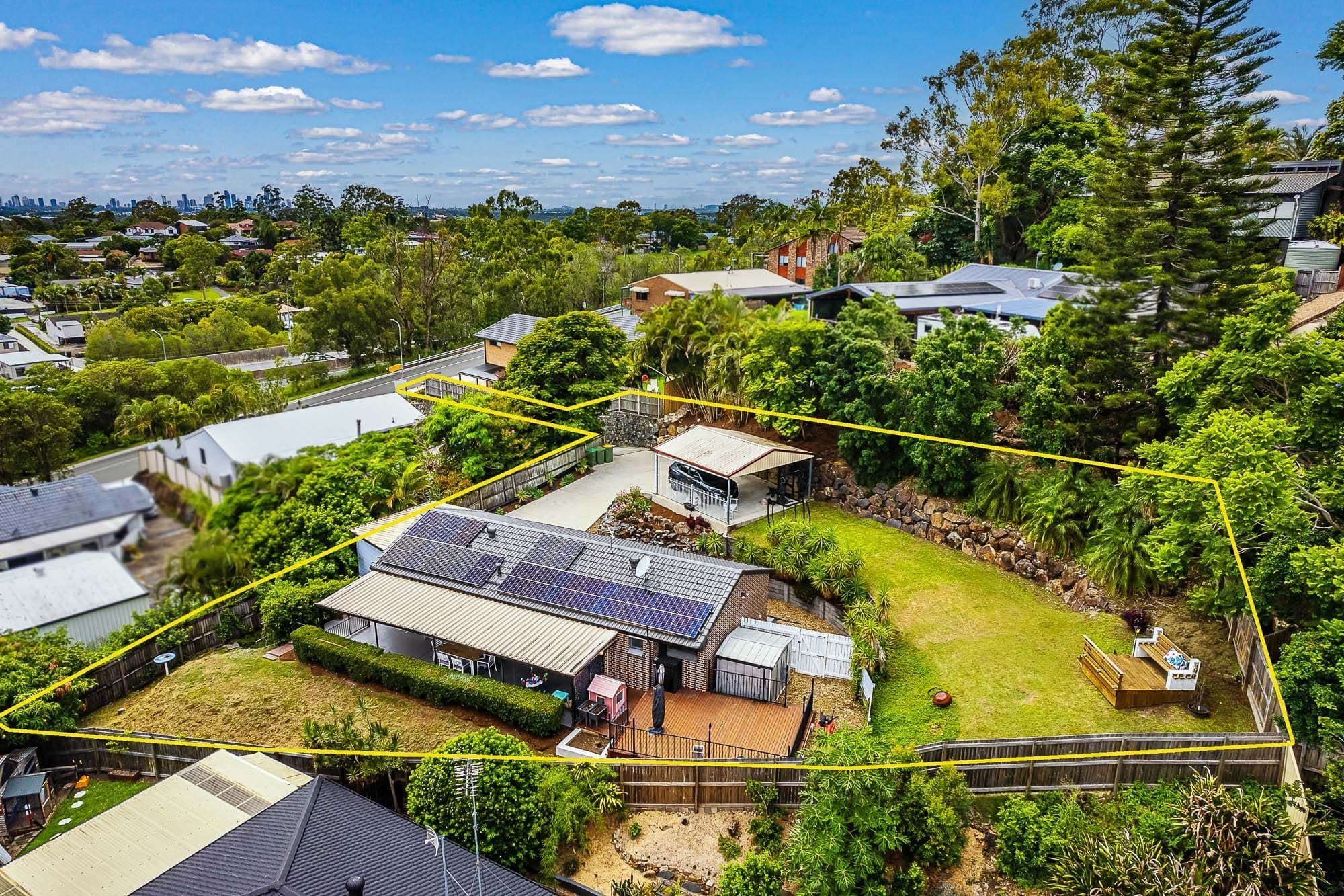 121 Hinkler Drive, Worongary QLD 4213, Worongary - Thumbnail 2
