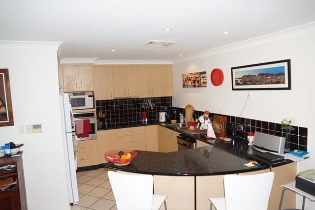 62 Elizabeth Street, TOOWONG QLD 4066, Toowong - Thumbnail 3