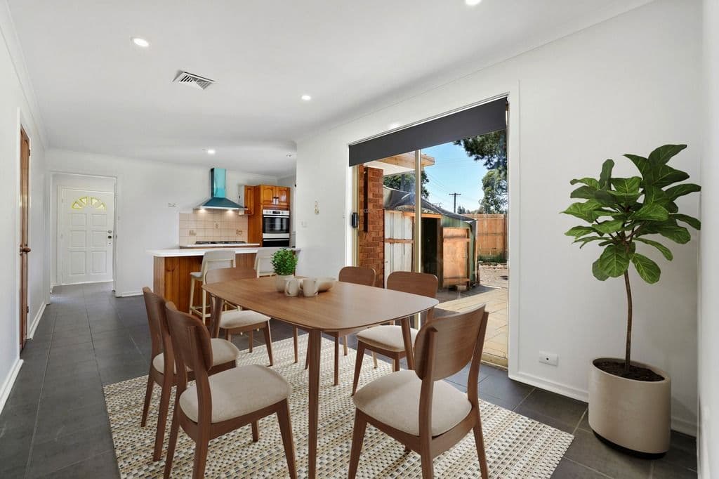 1 Jabiru Court, Werribee VIC 3030, Werribee - Thumbnail 5