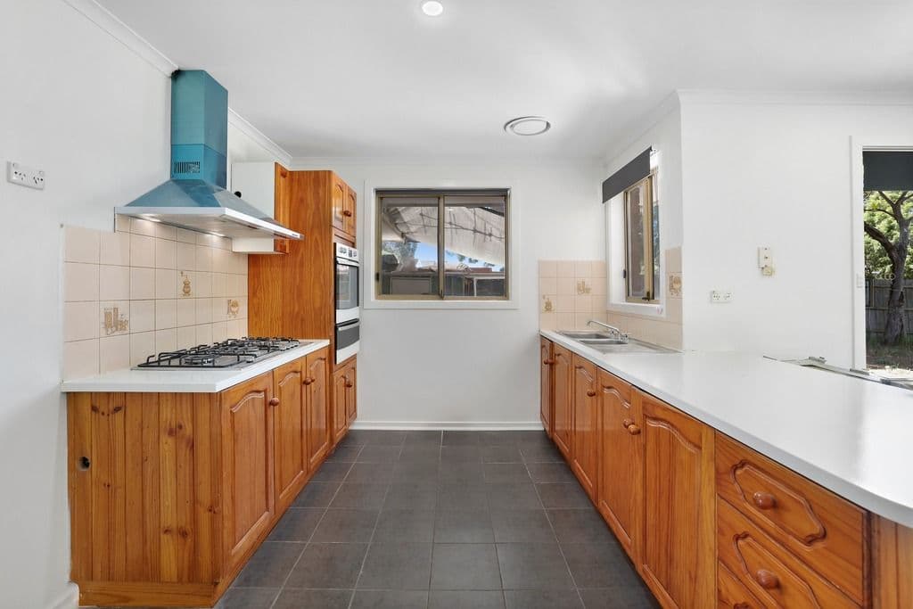 1 Jabiru Court, Werribee VIC 3030, Werribee - Thumbnail 6