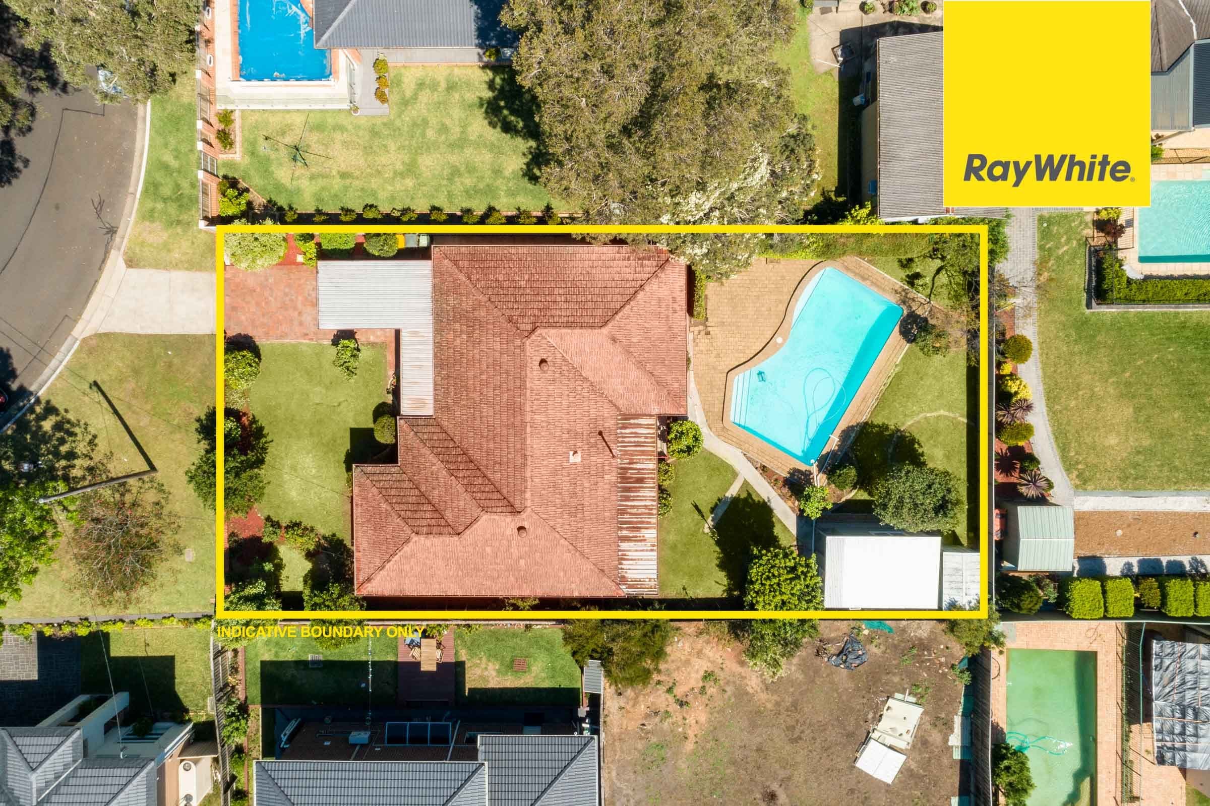 1/83 Hayward Street, Mooroobool - Thumbnail 2