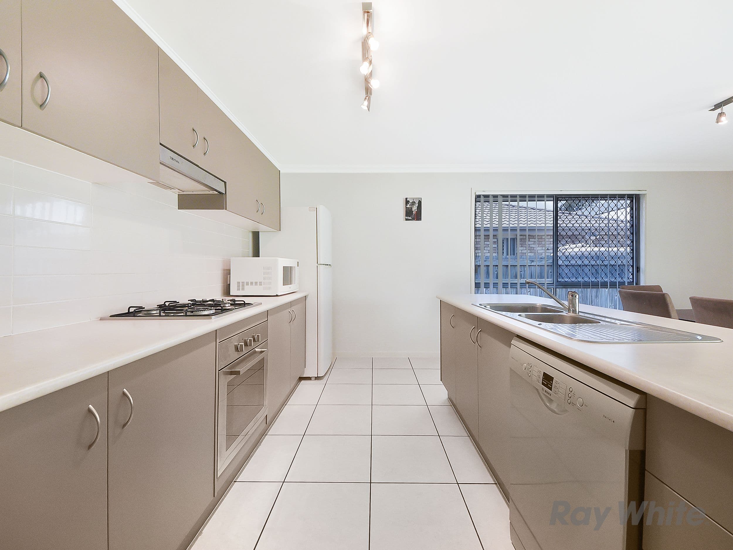 3 Twickenham Place, Bald Hills QLD 4036, Bald Hills - Thumbnail 3