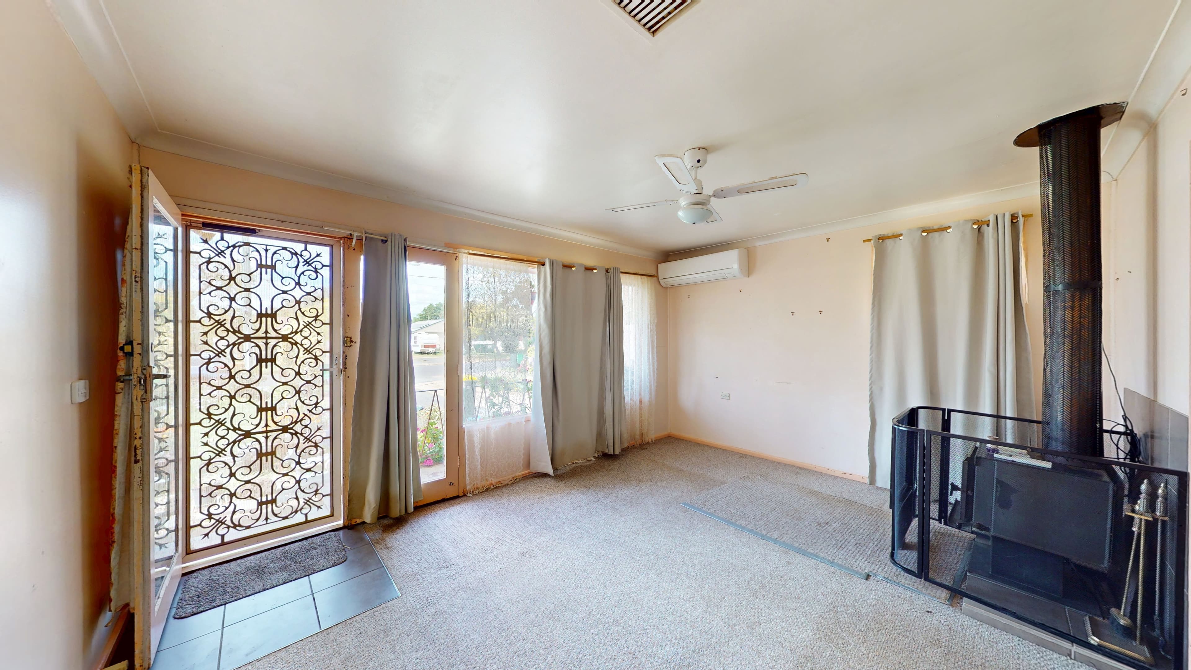 33 Alcheringa Street, Dubbo NSW 2830, Dubbo - Thumbnail 2
