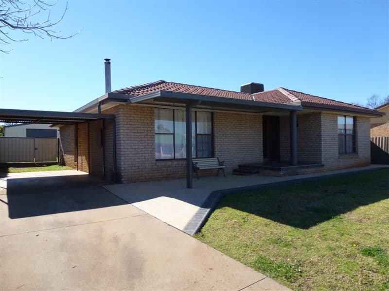 59 Oxley Circle, DUBBO NSW 2830, Dubbo - Image 1