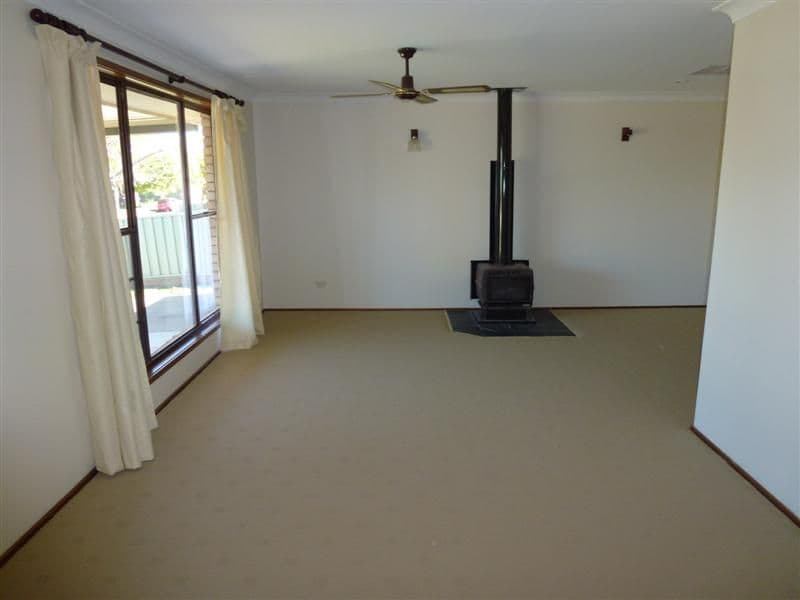 59 Oxley Circle, DUBBO NSW 2830, Dubbo - Thumbnail 8