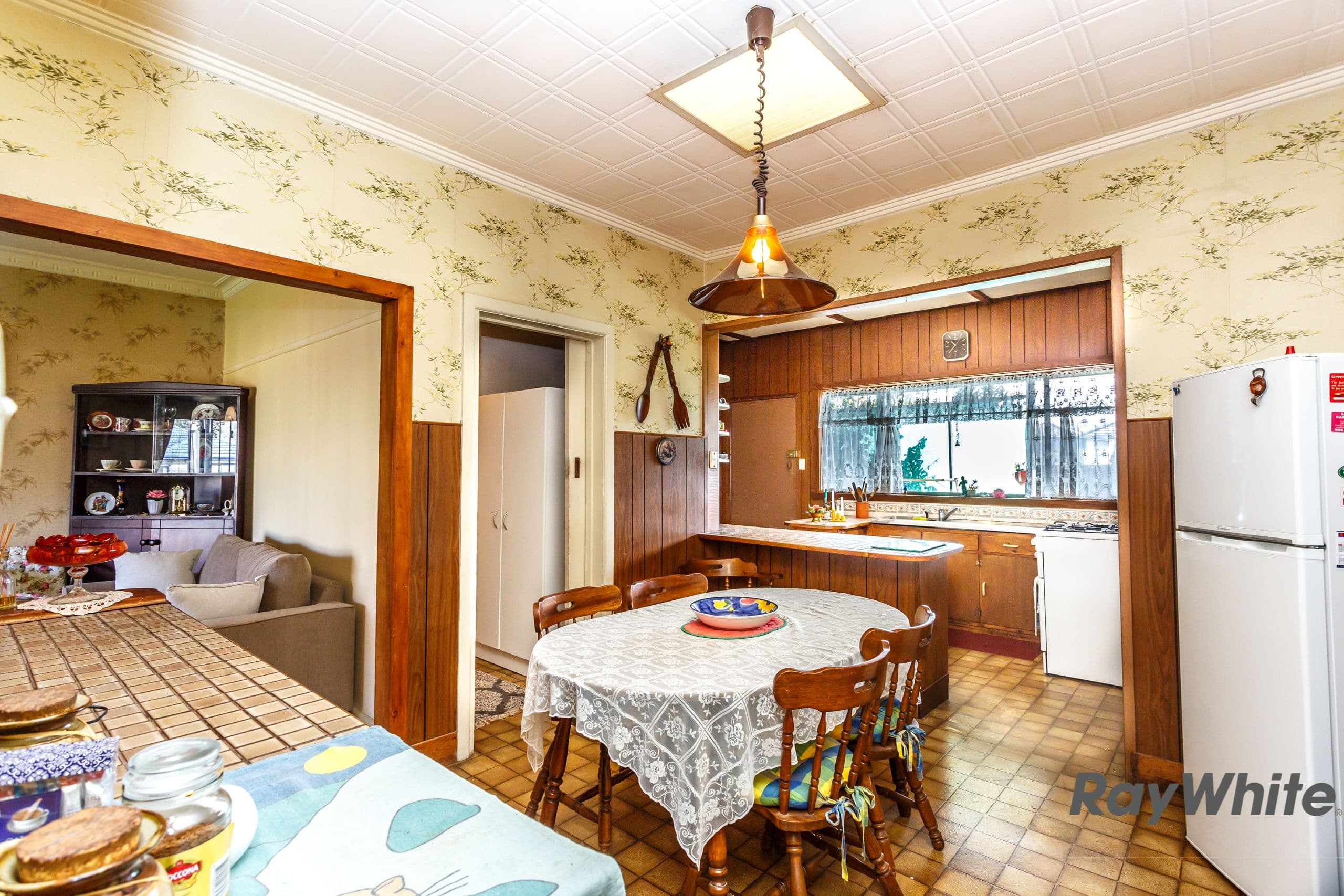 44 Dunkeld Avenue, Sunshine North VIC 3020, Sunshine North - Thumbnail 4