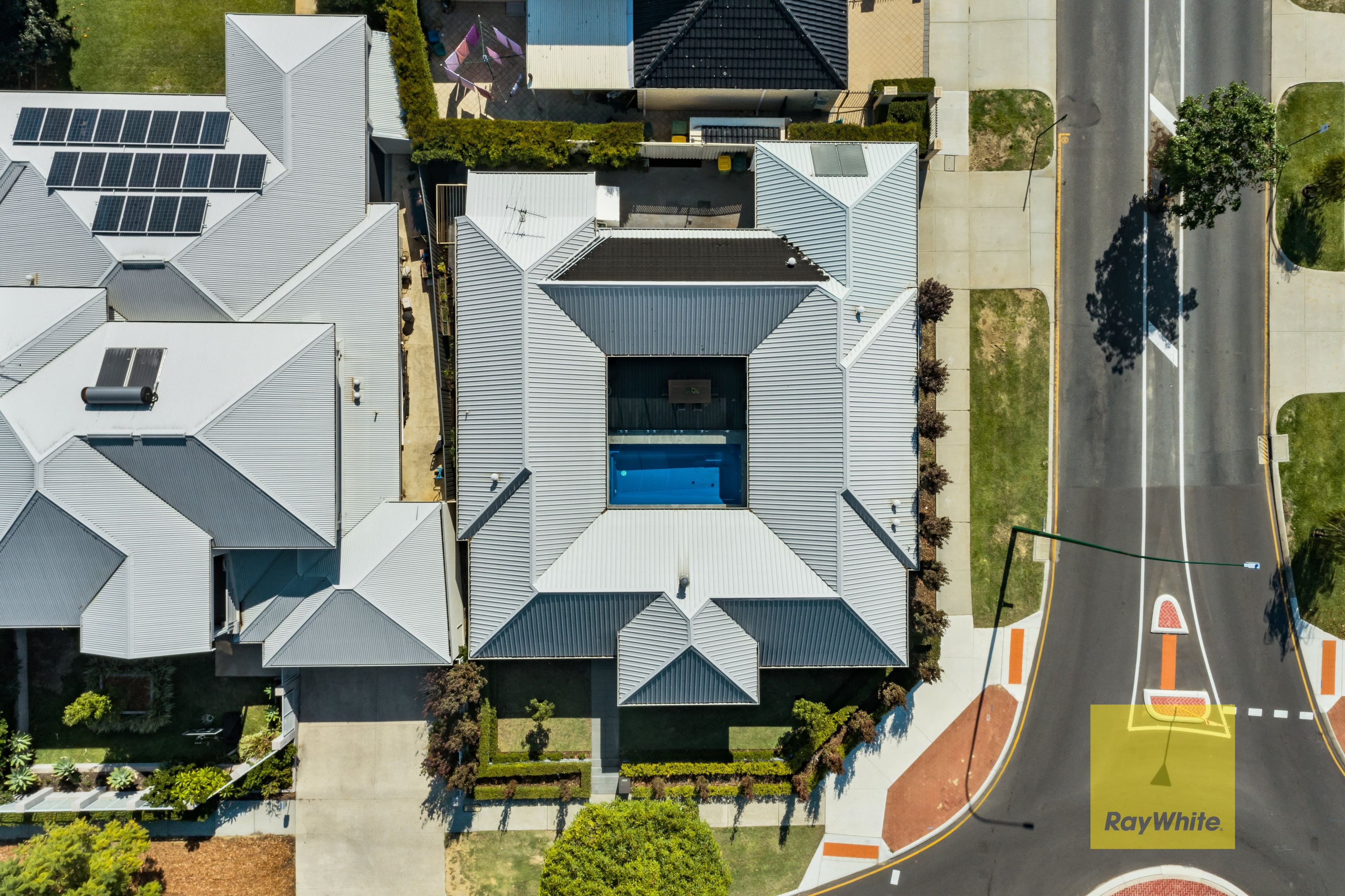 76 Ryrie Avenue, Como WA 6152, Como - Thumbnail 5