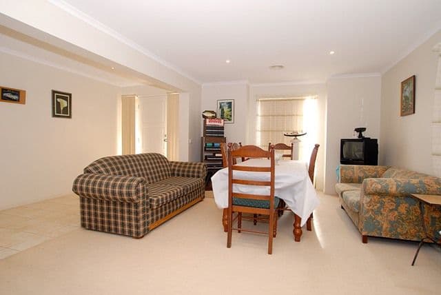 10 Mainsail Drive, WYNDHAM VALE VIC 3024, Wyndham Vale - Thumbnail 3