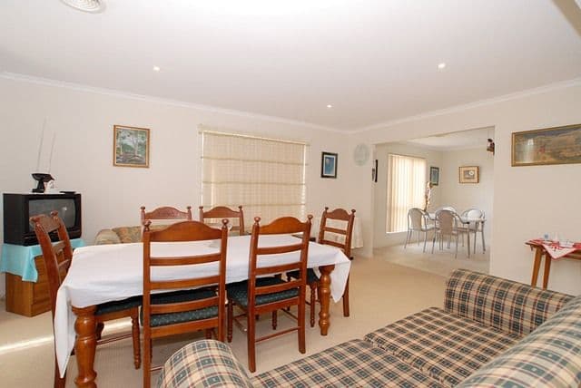 10 Mainsail Drive, WYNDHAM VALE VIC 3024, Wyndham Vale - Thumbnail 4
